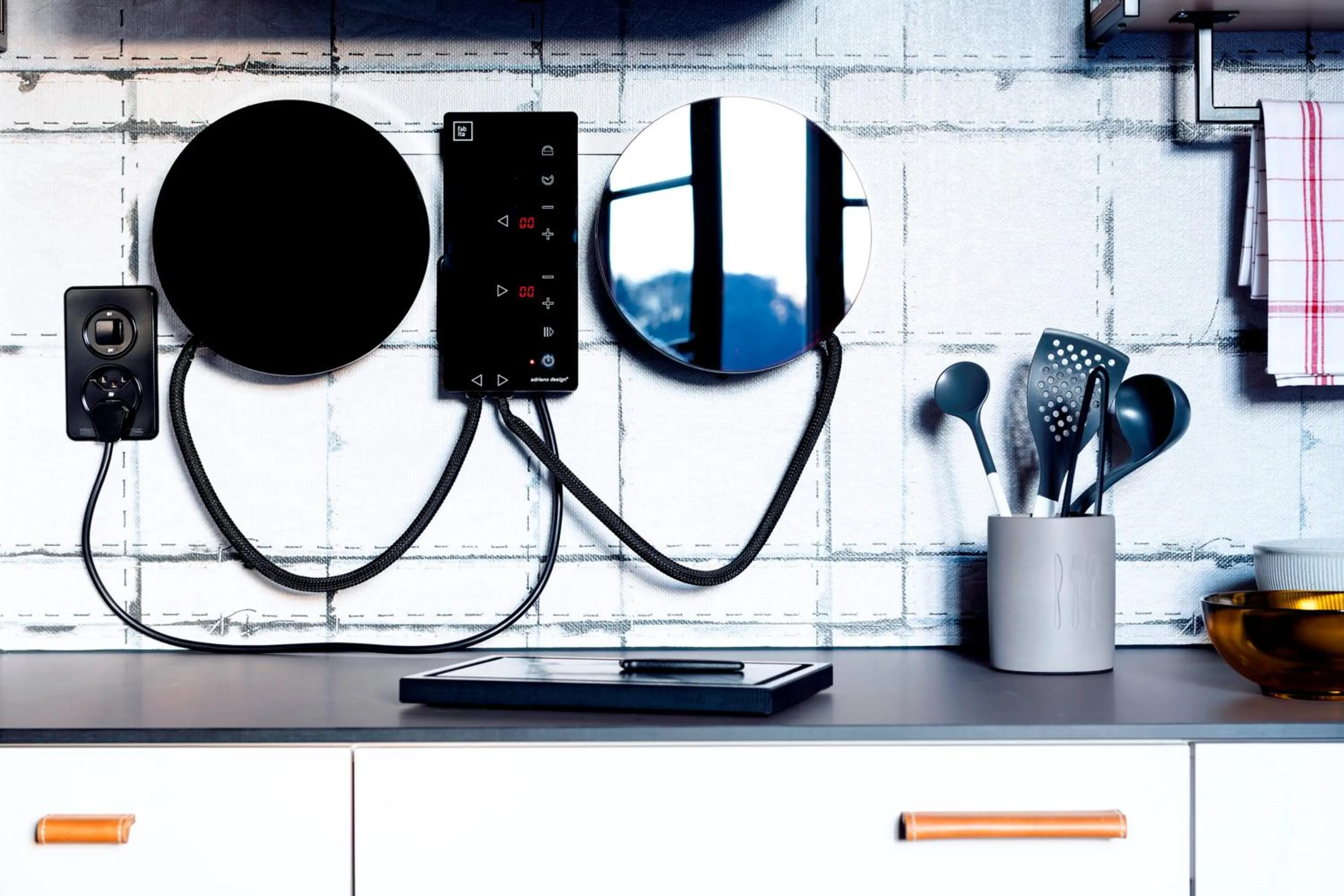 Kitchen or kitchenette in The Lubo - self check-in