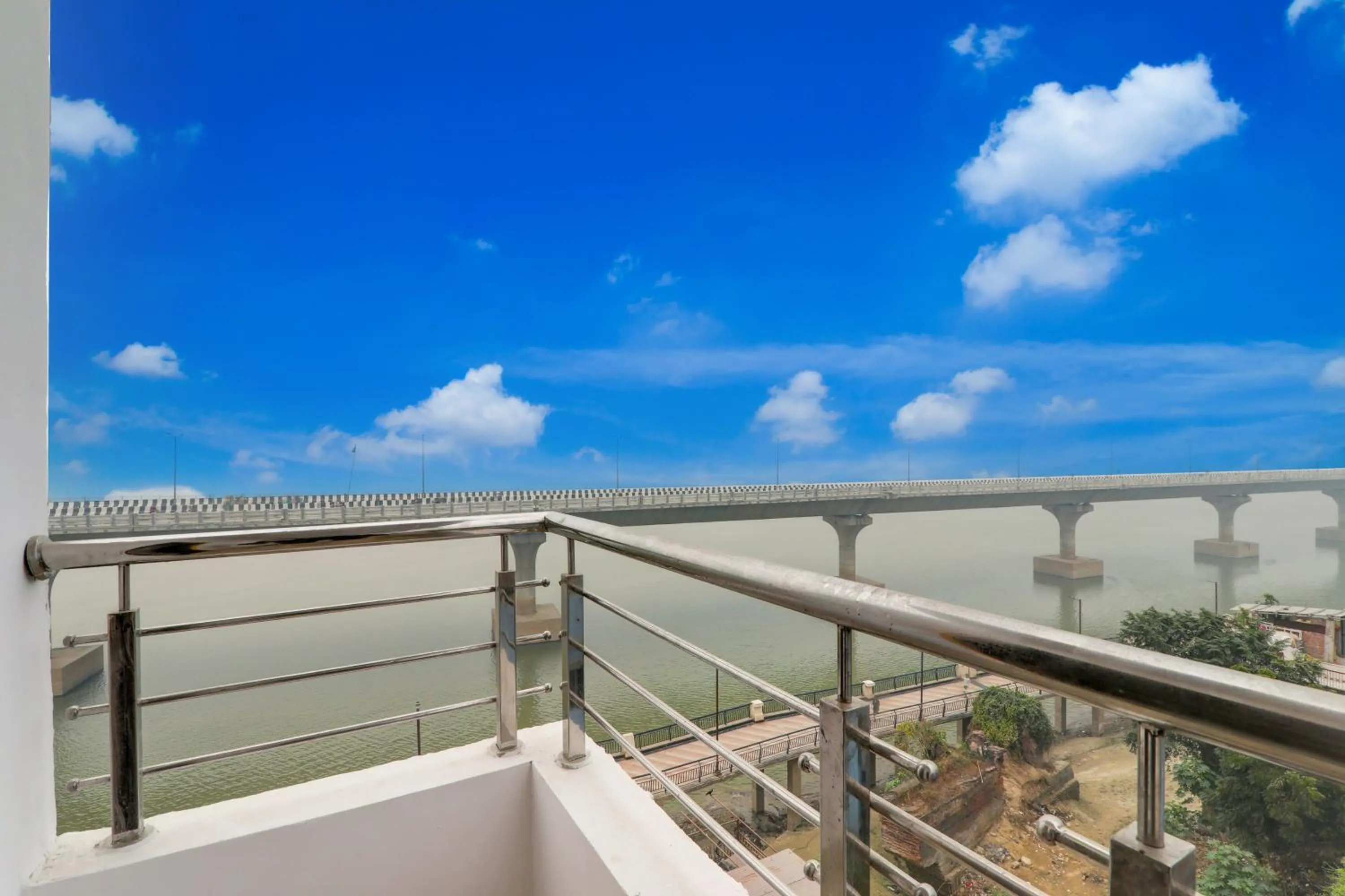 Lobby or reception in Super Hotel O Kadam Ghat Near Ashok RajPath