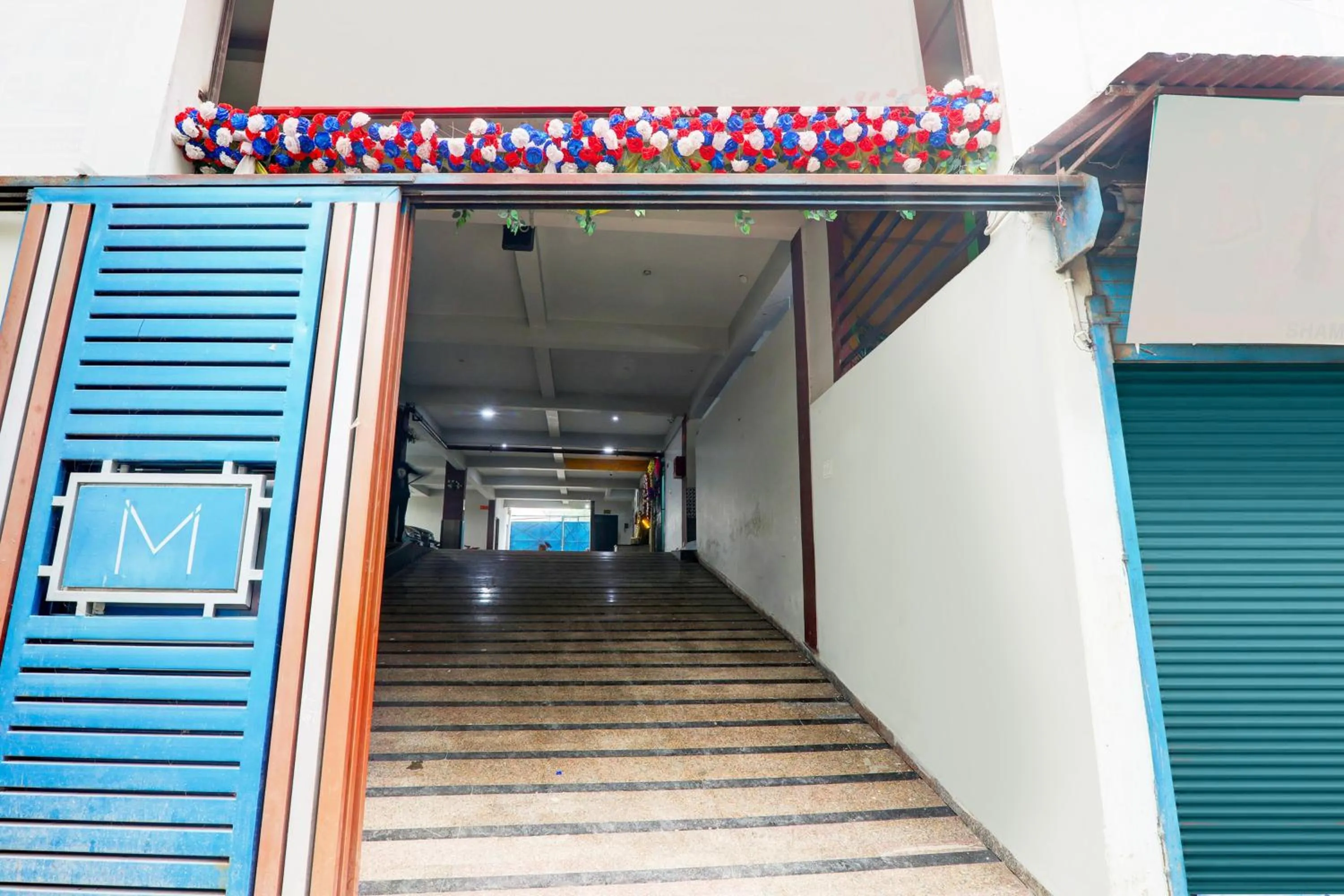 Facade/entrance in Super Hotel O Kadam Ghat Near Ashok RajPath