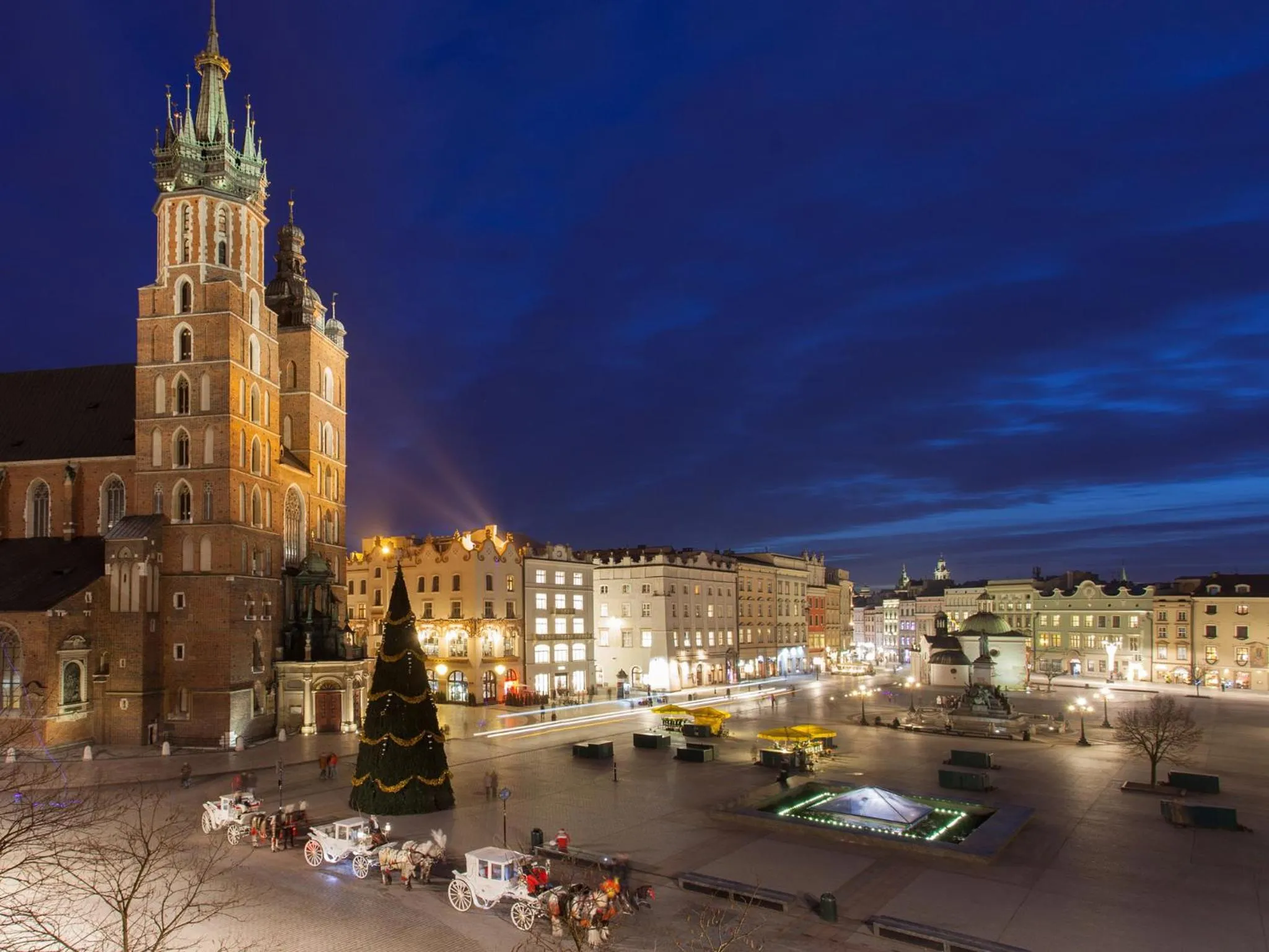 Nearby landmark in Hotel Betmanowska Main Square Residence Adults Only