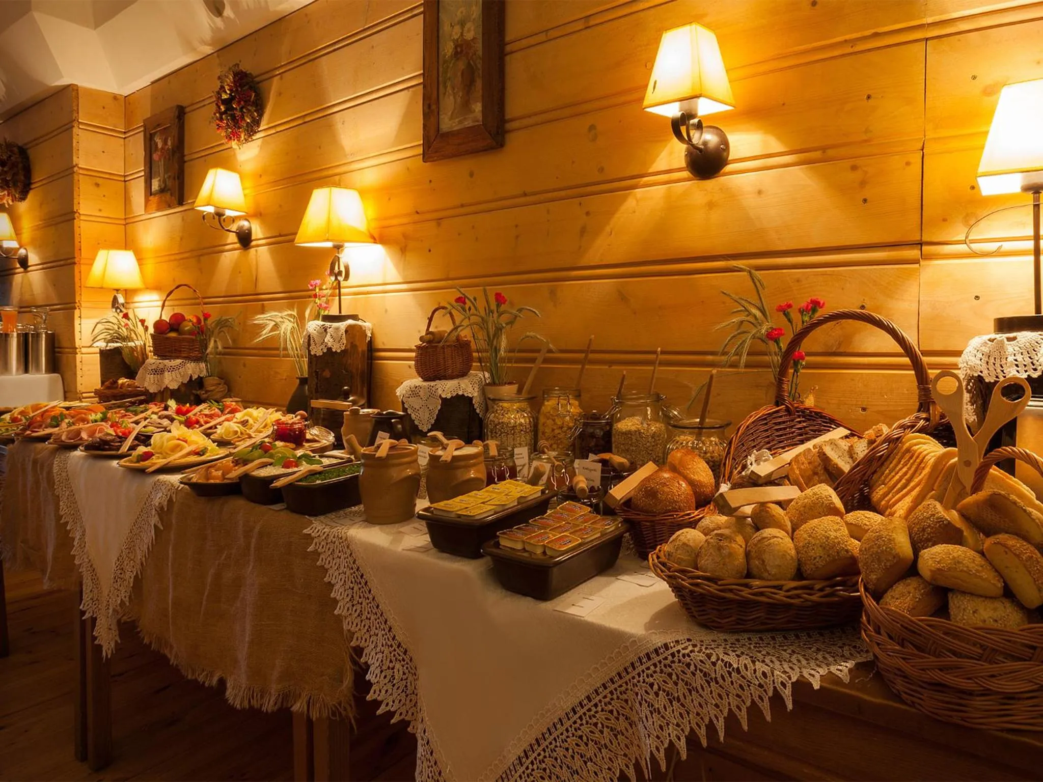 Food and drinks in Hotel Betmanowska Main Square Residence Adults Only
