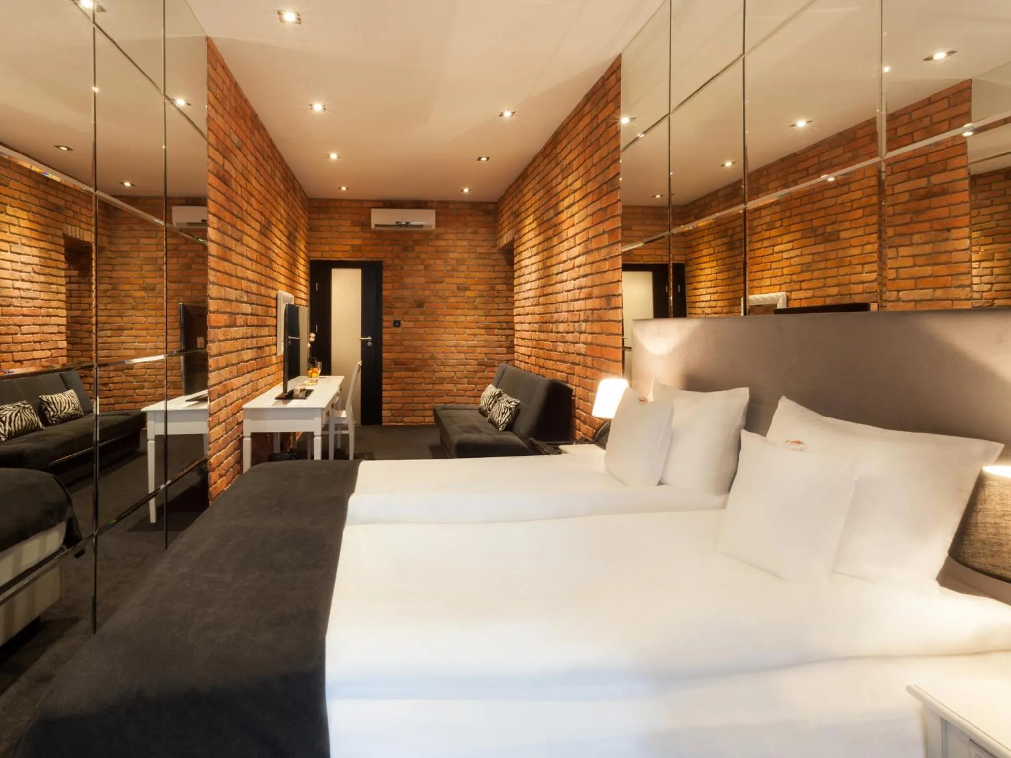 Bed in Hotel Betmanowska Main Square Residence Adults Only