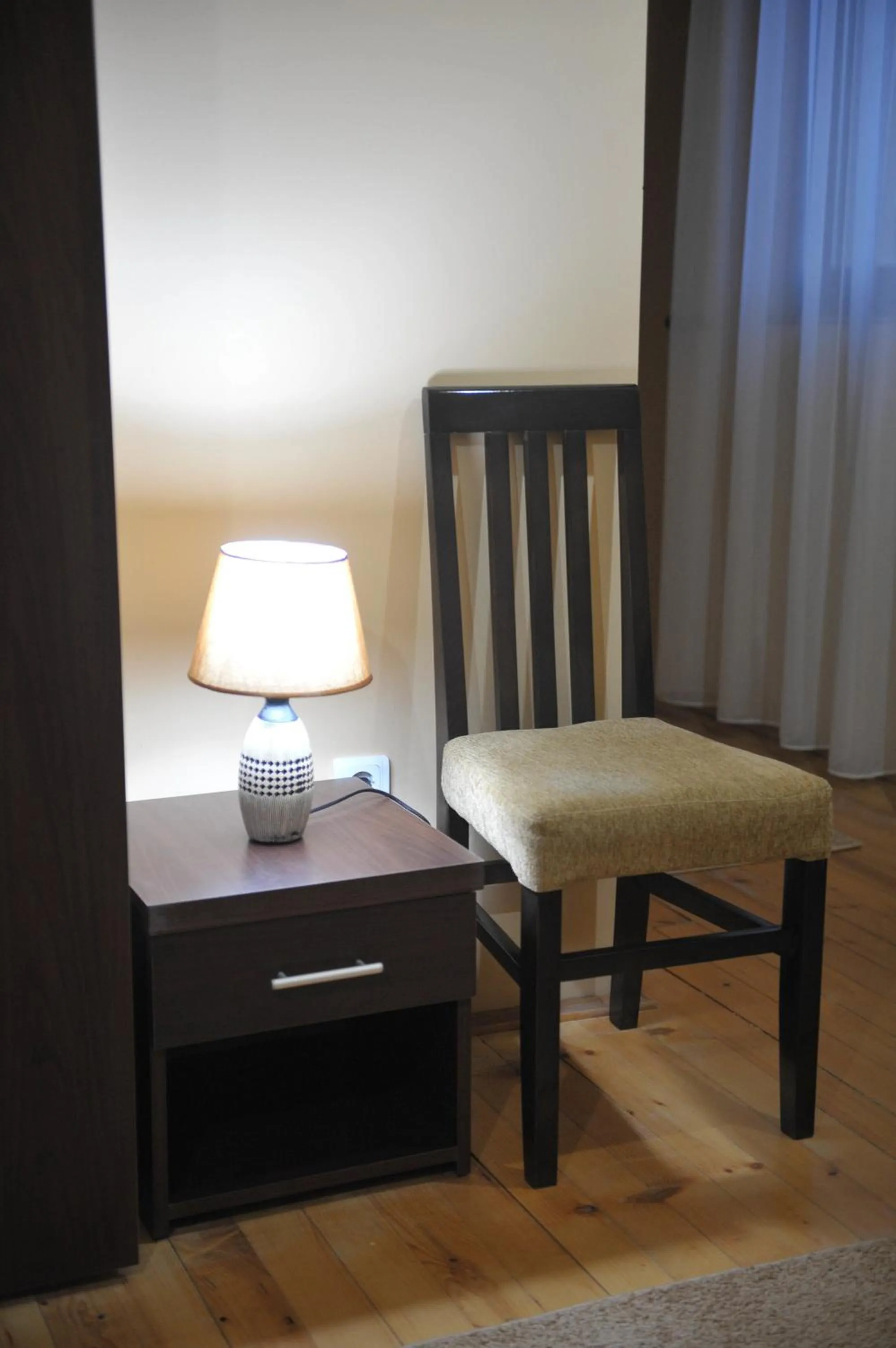 Decorative detail, Bed in Garni Hotel City