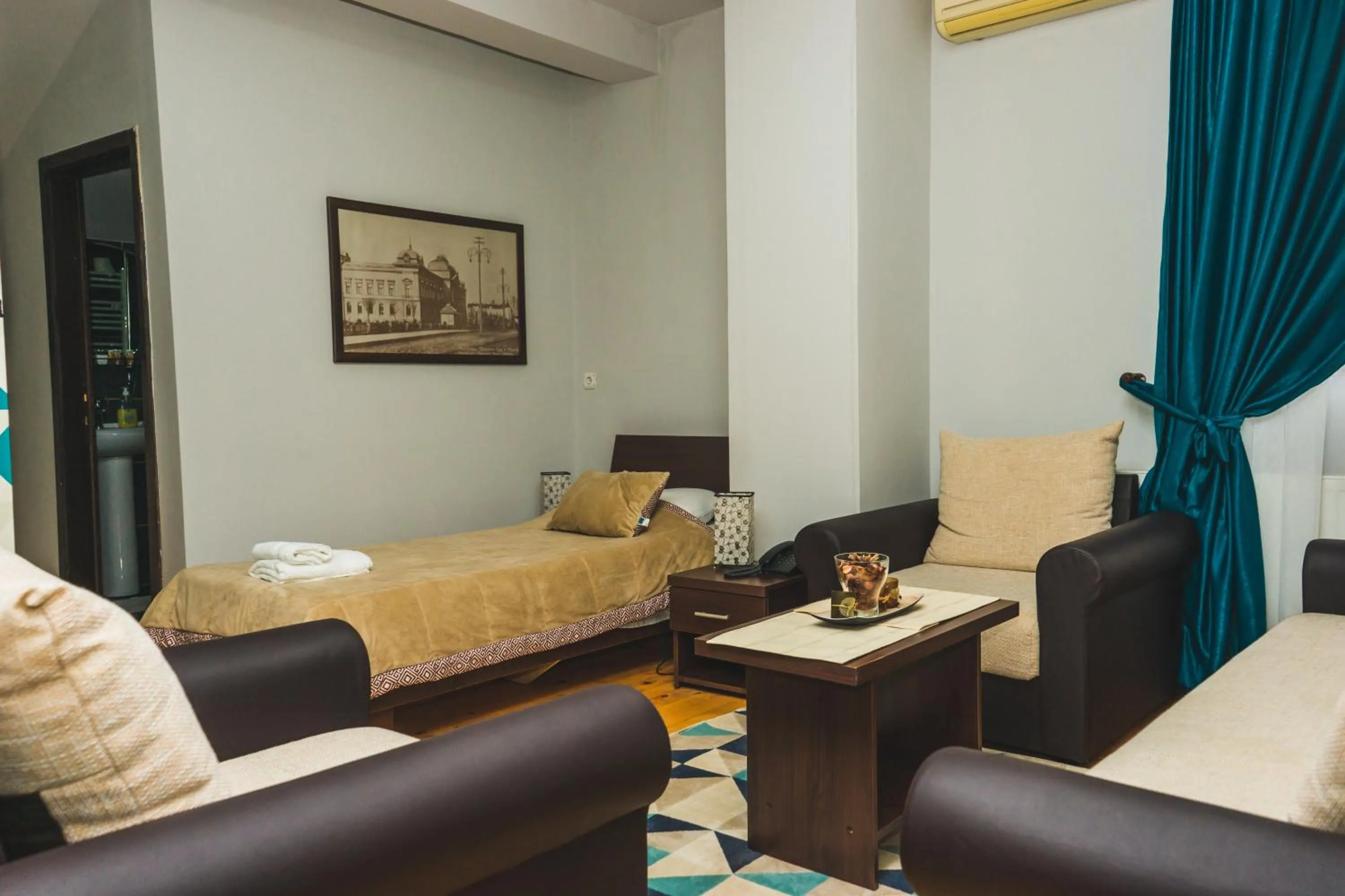 TV and multimedia, Bed in Garni Hotel City