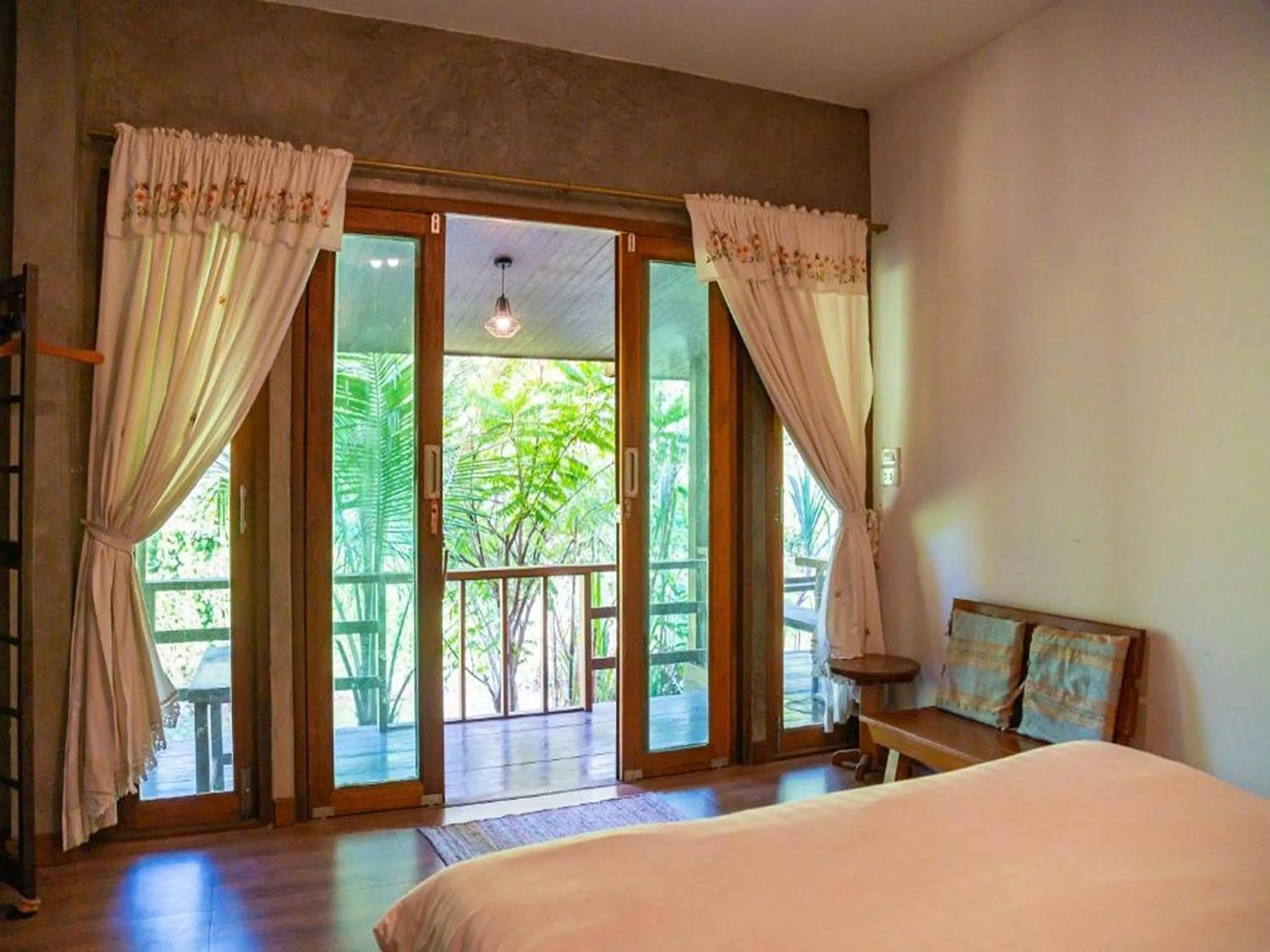 View (from property/room), Bed in Lion Cafe Resort
