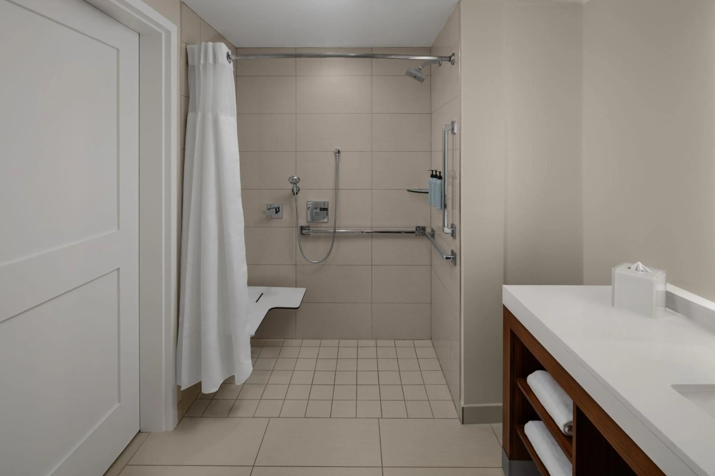 Bathroom in Residence Inn by Marriott Durham Duke University Medical Center Area