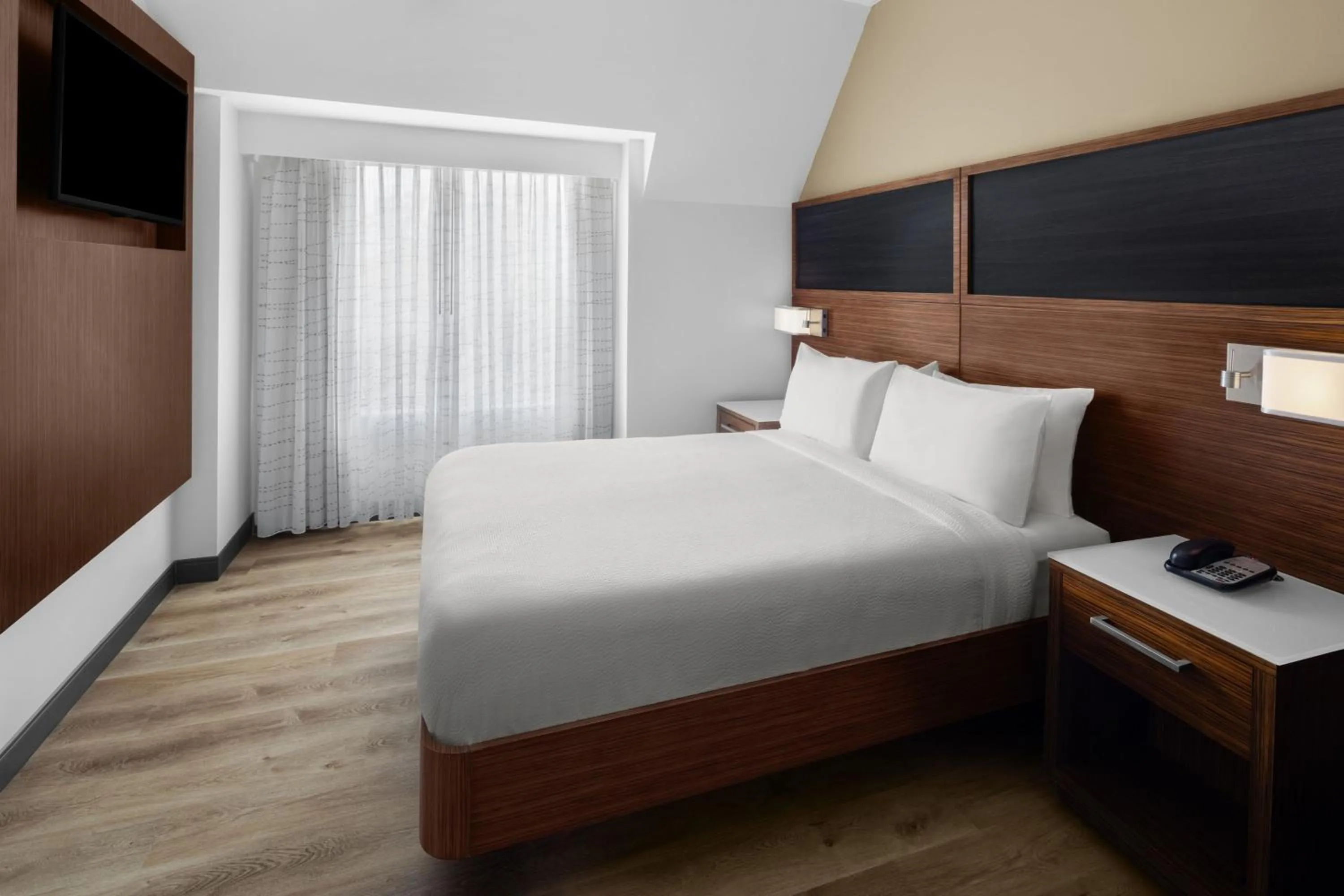 Bedroom, Bed in Residence Inn by Marriott Durham Duke University Medical Center Area