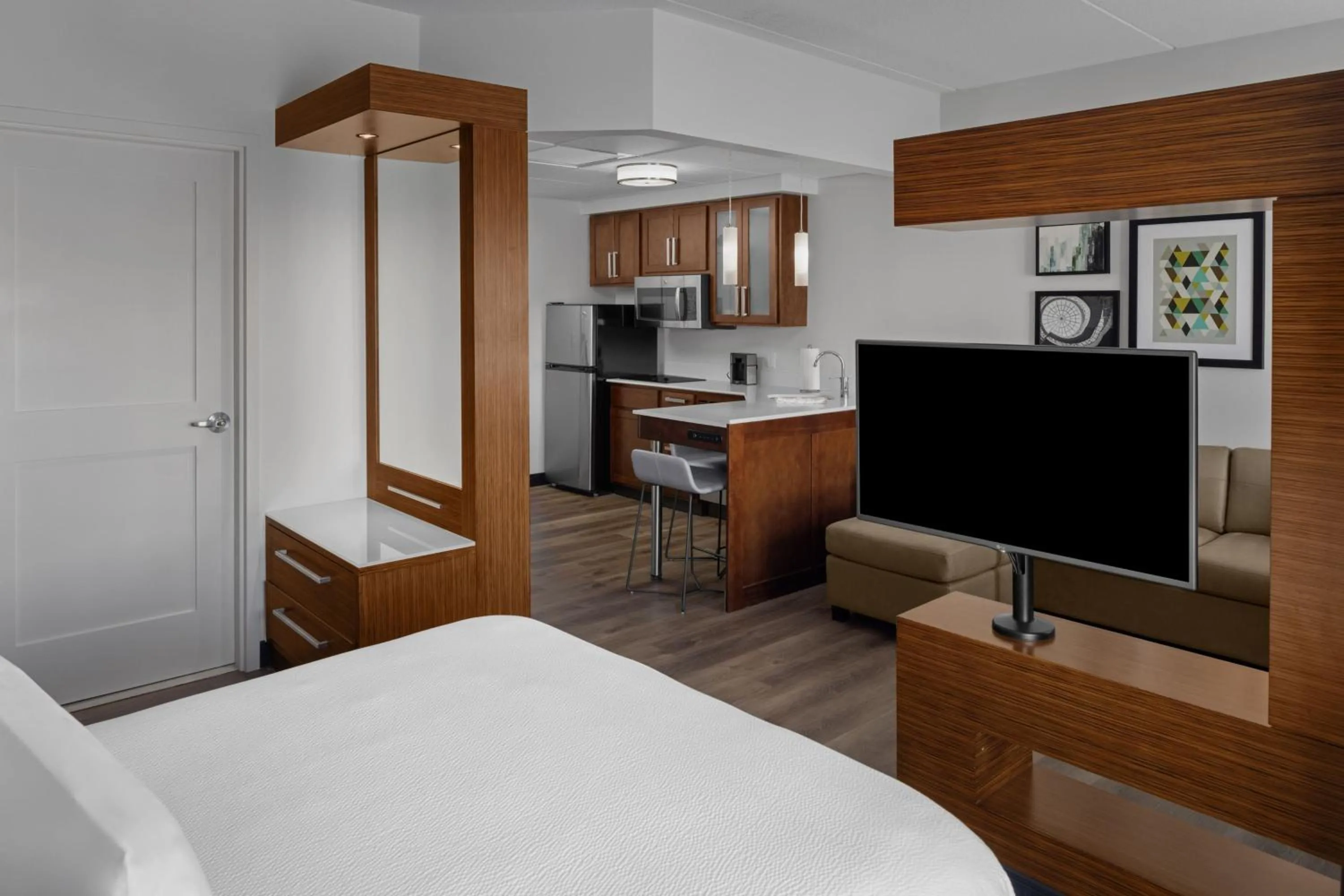 Photo of the whole room, Bed in Residence Inn by Marriott Durham Duke University Medical Center Area