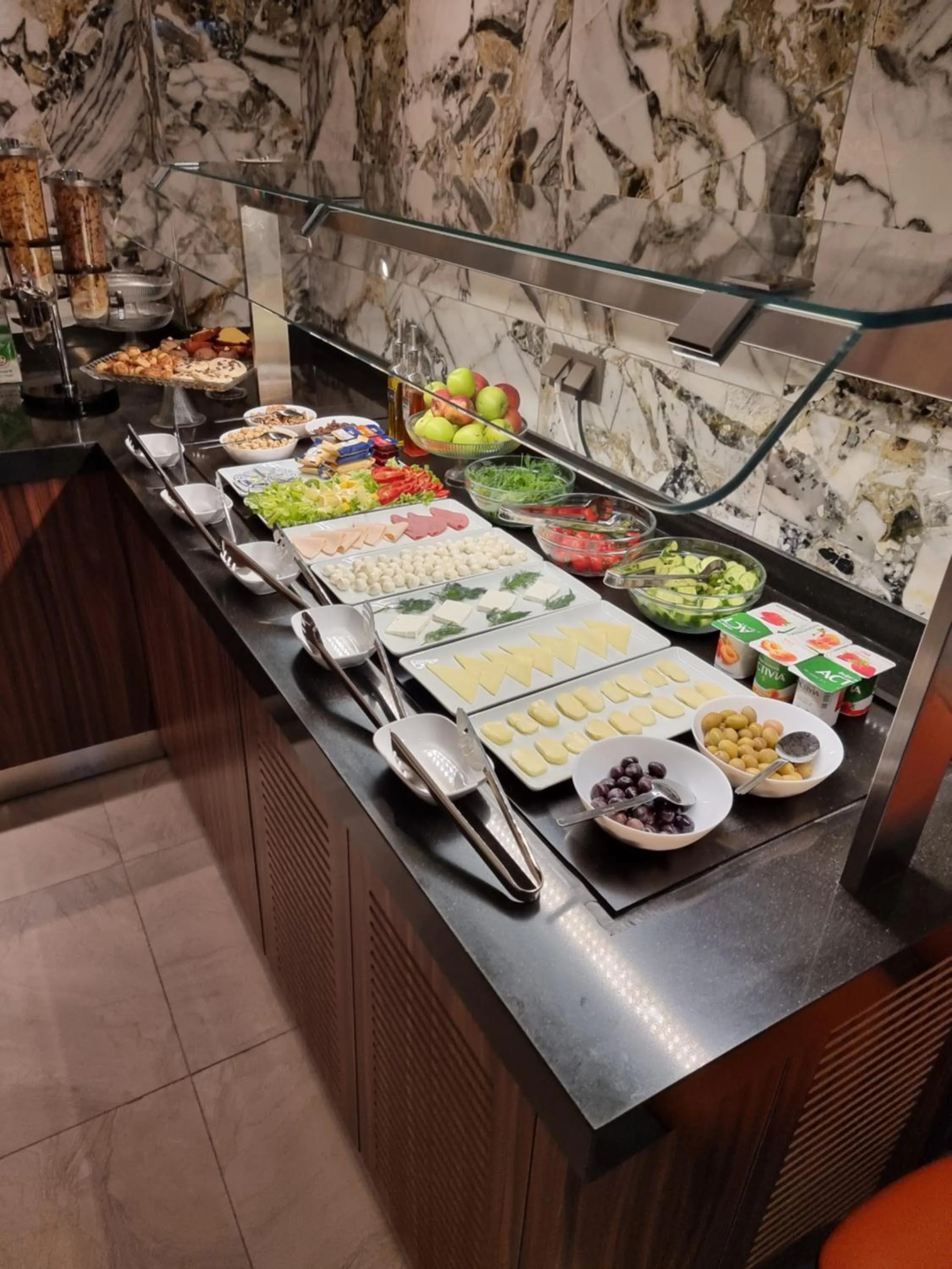 Buffet breakfast in RIJJI HOTEL ISTANBUL OLD CiTY