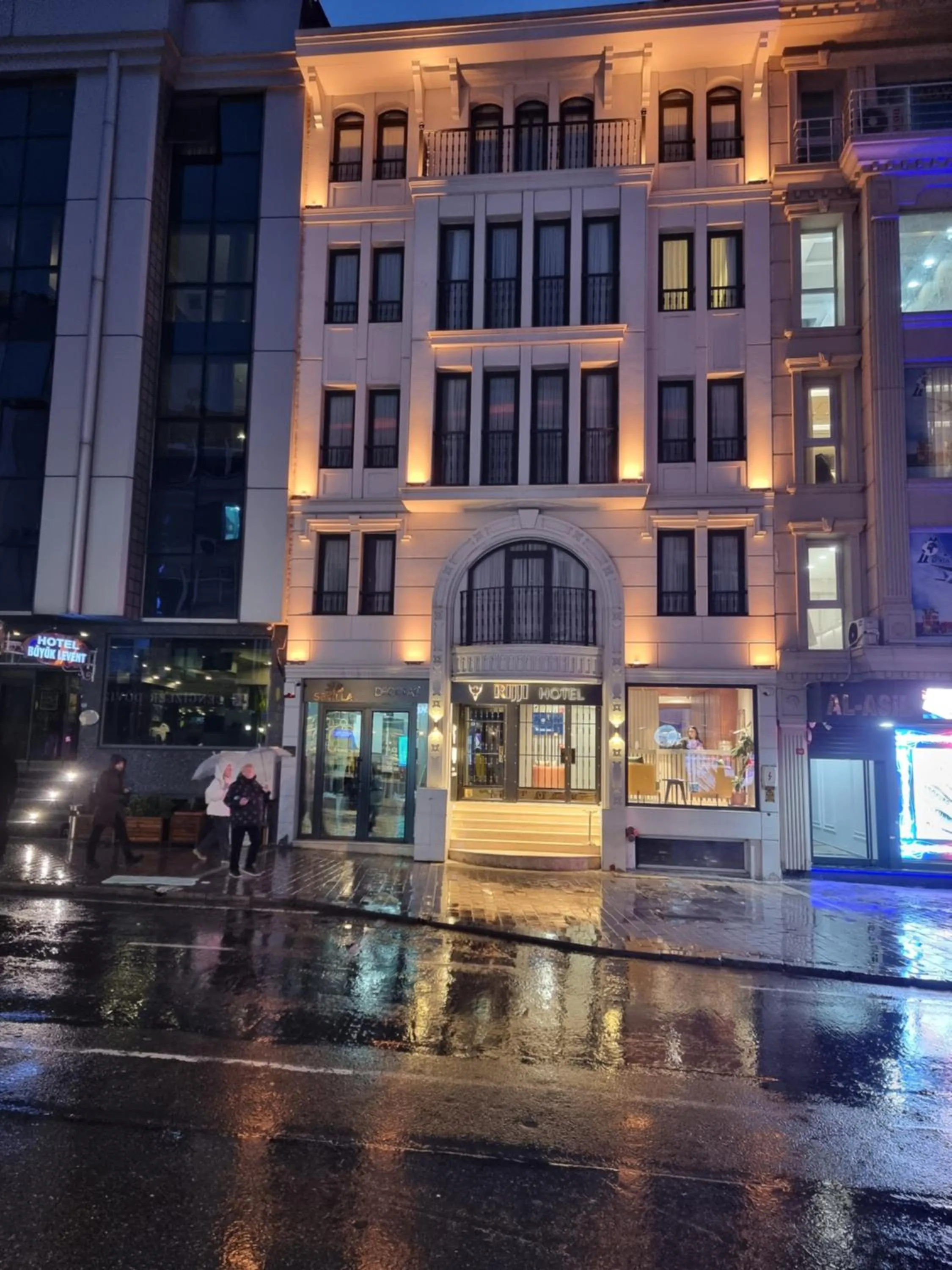 Property building in RIJJI HOTEL ISTANBUL OLD CiTY