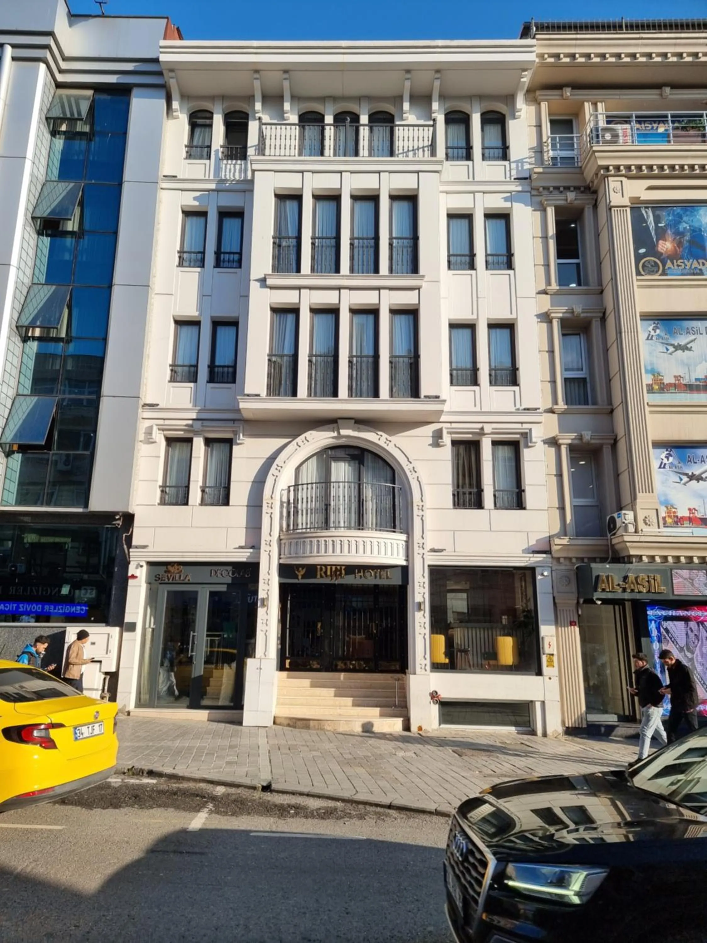 Property building in RIJJI HOTEL ISTANBUL OLD CiTY