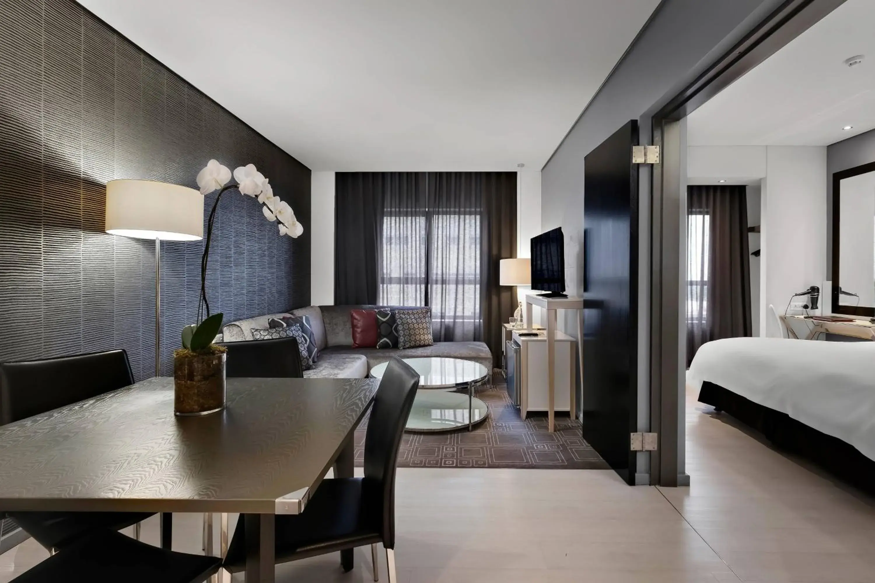 Suite in Protea Hotel Fire & Ice! by Marriott Pretoria Menlyn Suite in Protea Hotel Fire & Ice! by Marriott Pretoria Menlyn