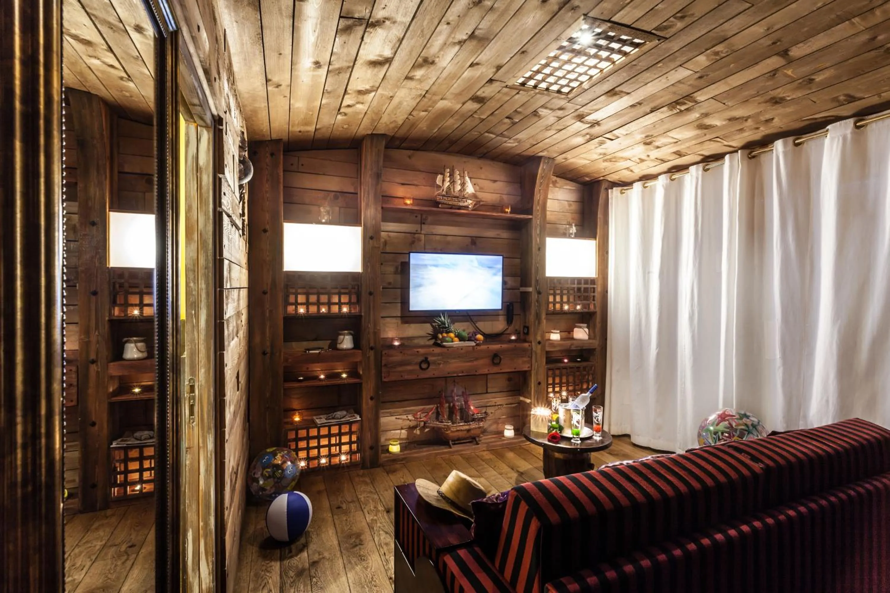 Living room in Hôtel Cap Pirate
