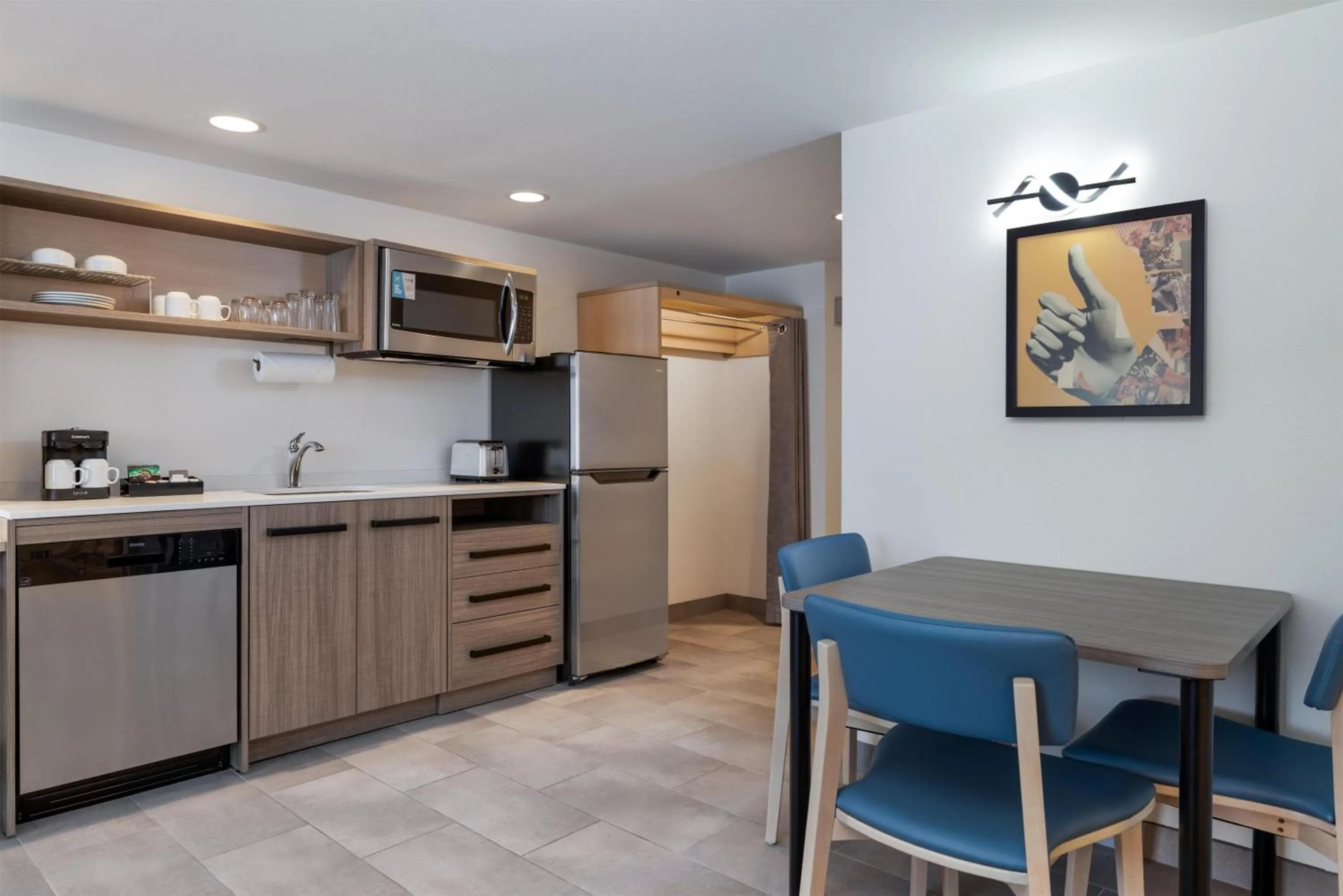 Kitchen or kitchenette in Home2 Suites By Hilton Ames