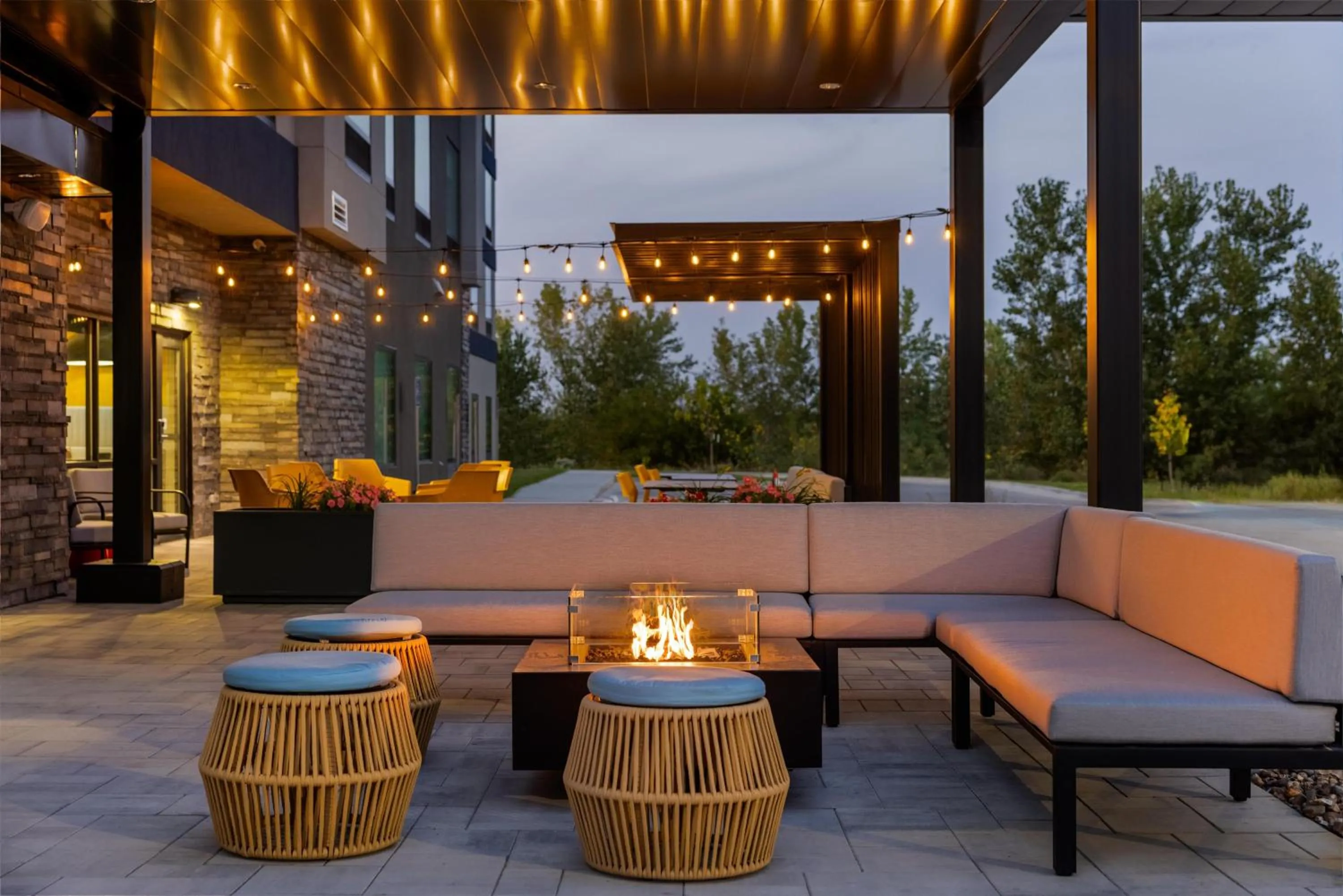 Patio in Home2 Suites By Hilton Ames