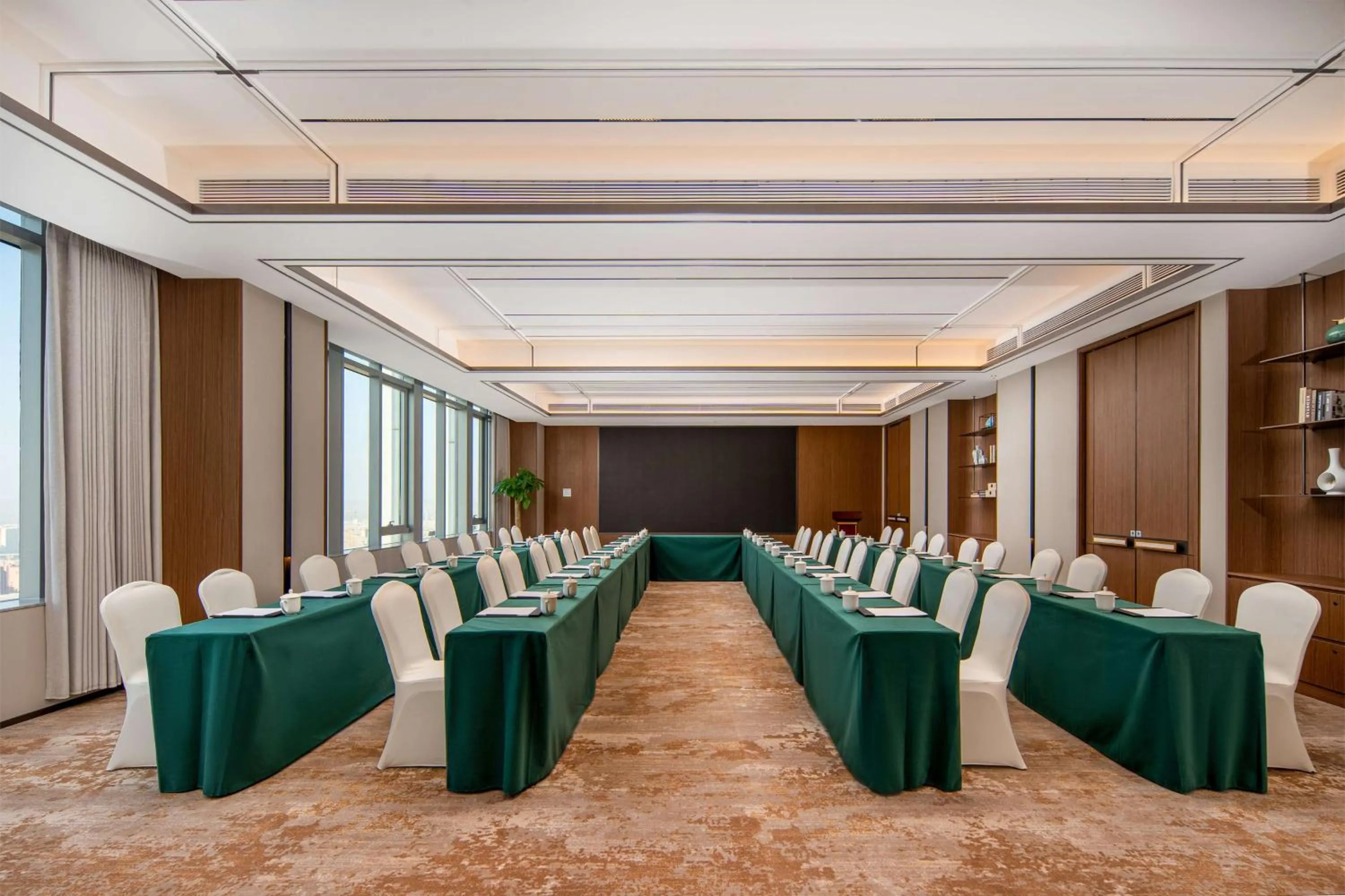 Meeting/conference room in Hilton Garden Inn Hefei Feixi