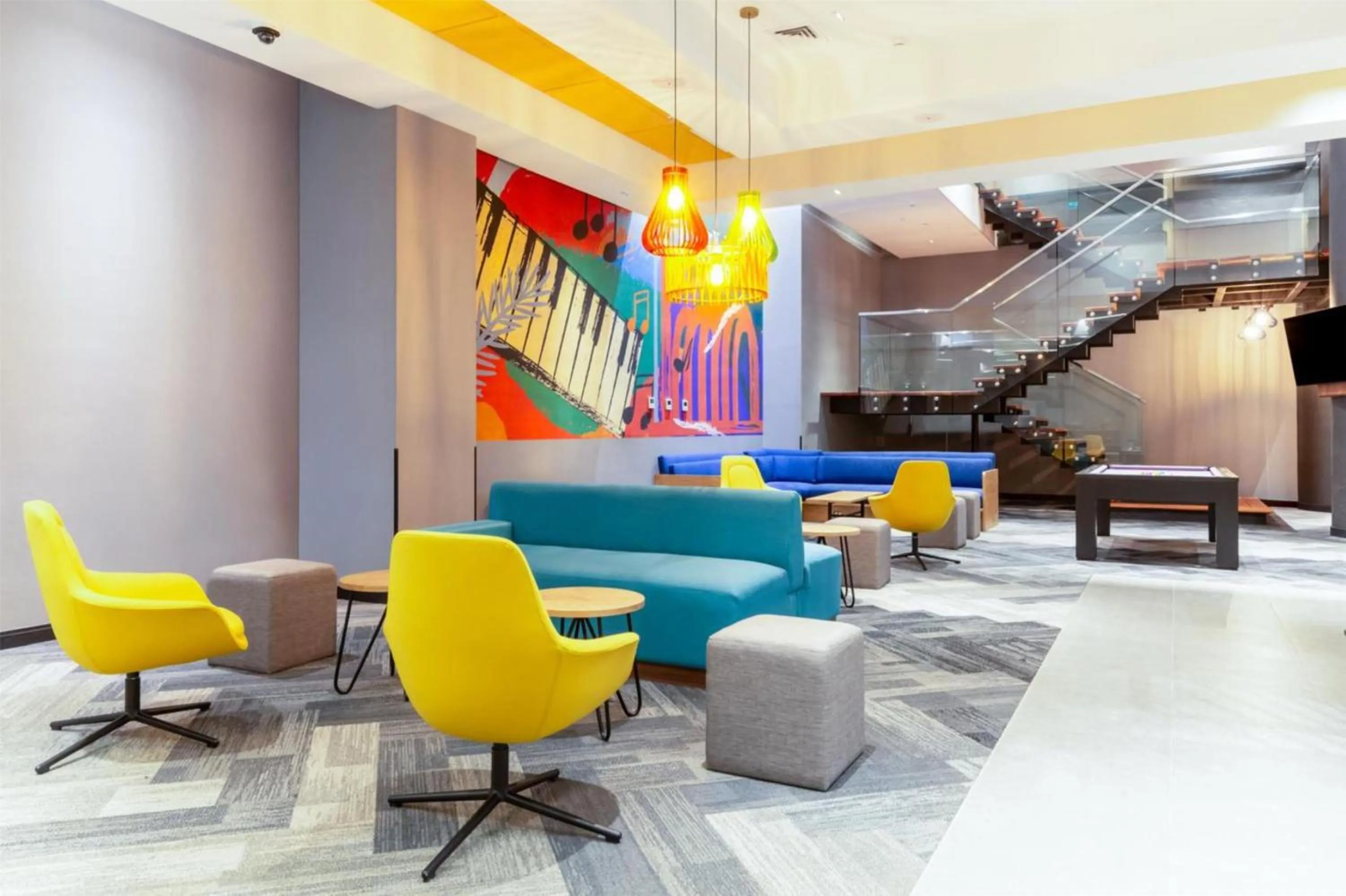 Lobby or reception in Tru By Hilton Chillan Ferrat