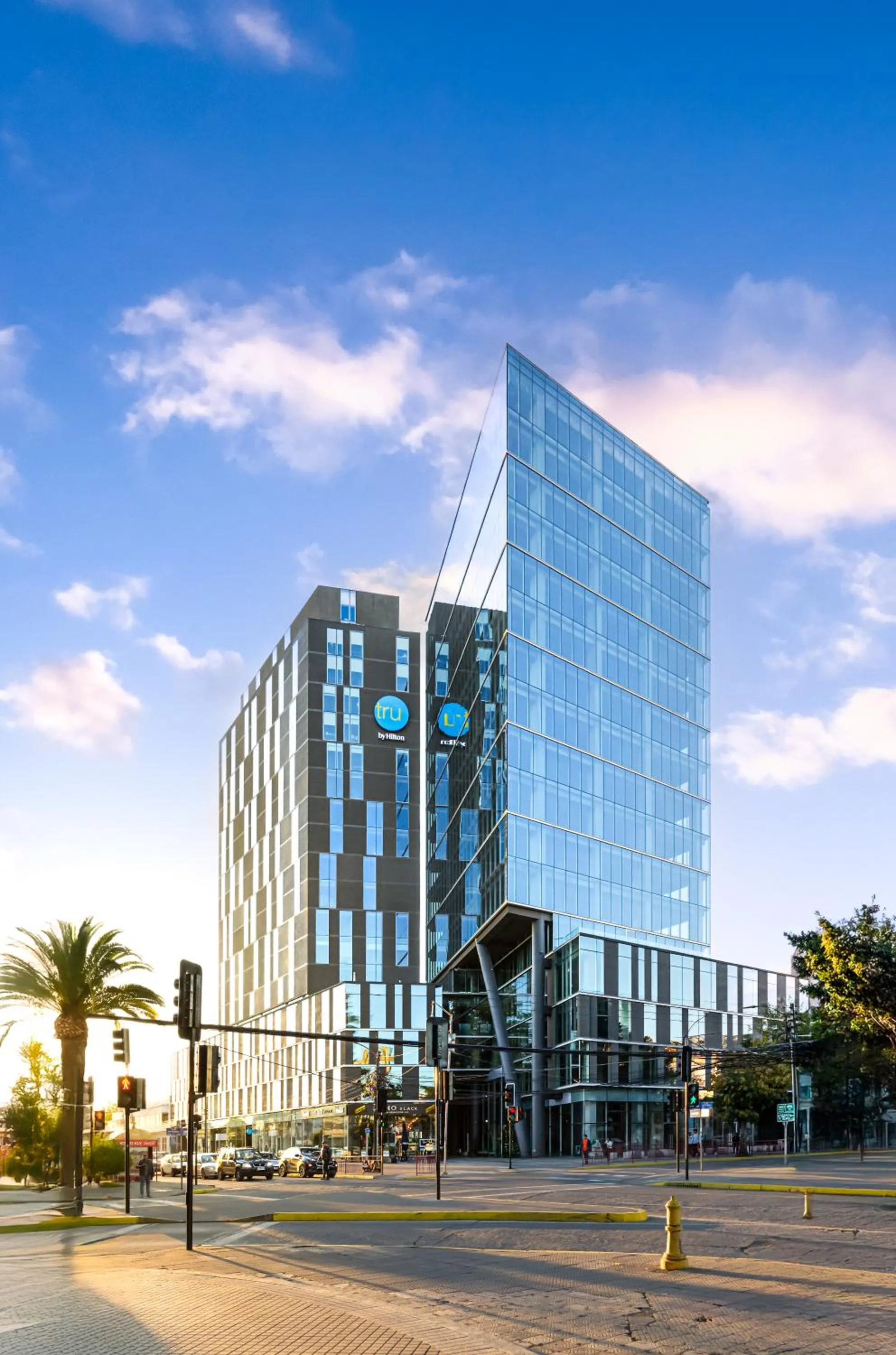 Property building in Tru By Hilton Chillan Ferrat