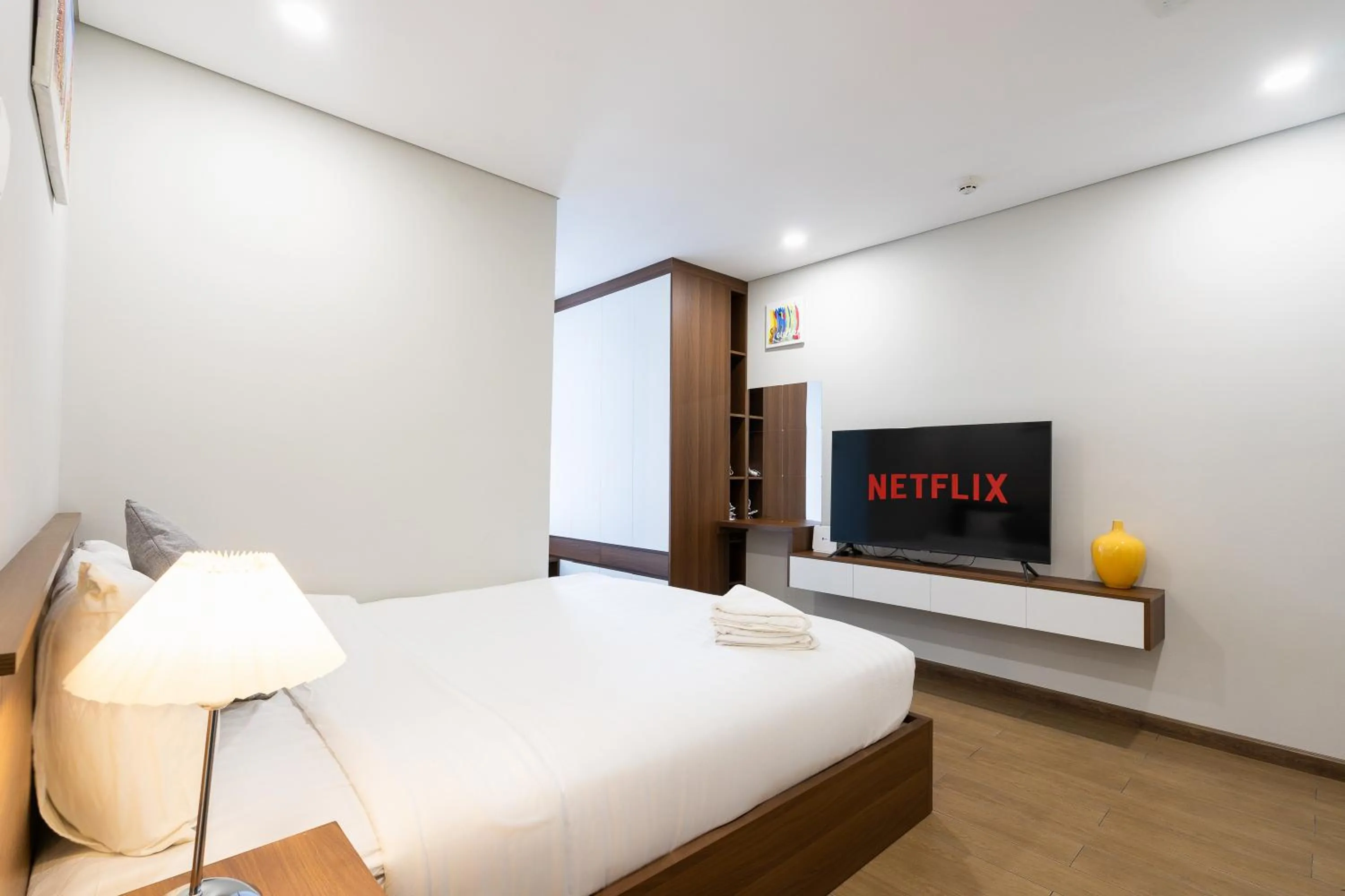 Bed in Great View Vinh Hoi Apartment