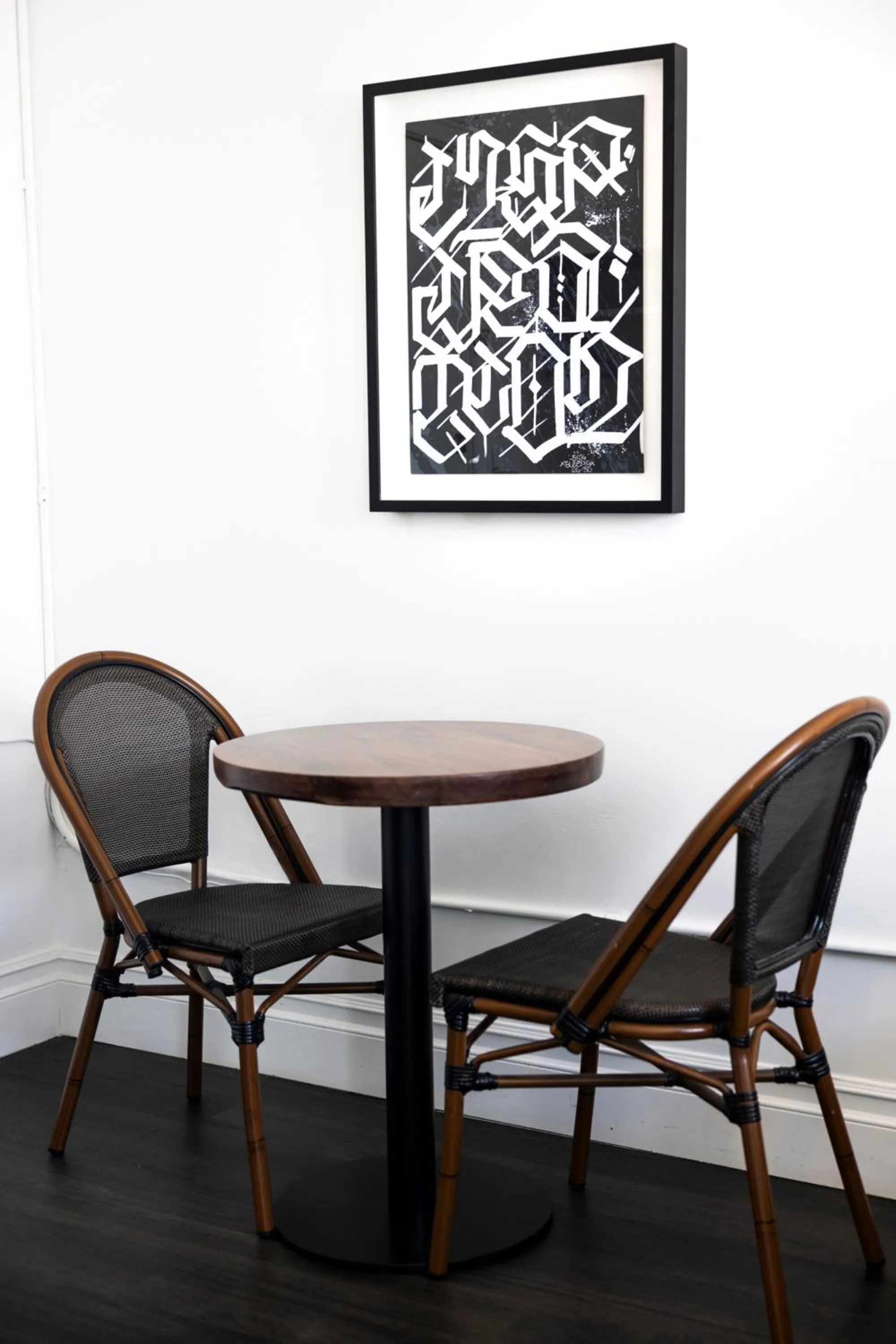 Decorative detail in American Hotel