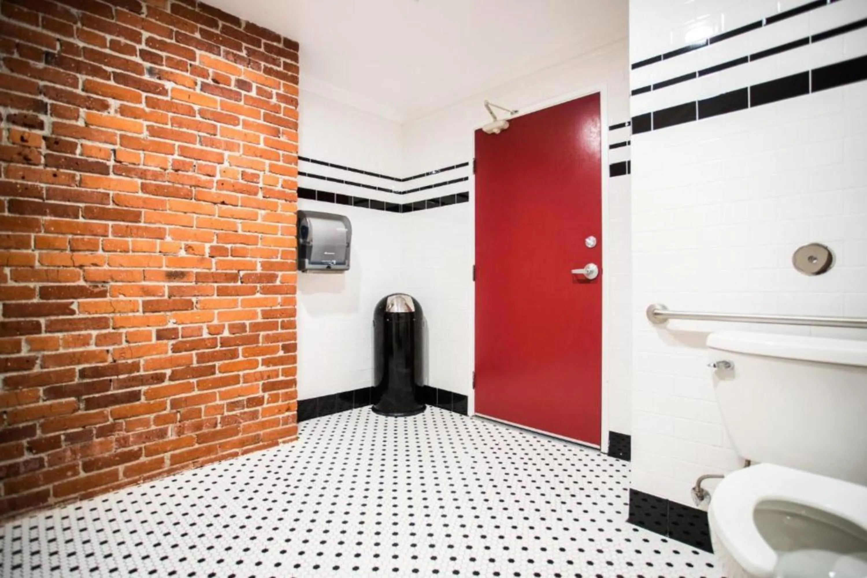 Bathroom in American Hotel