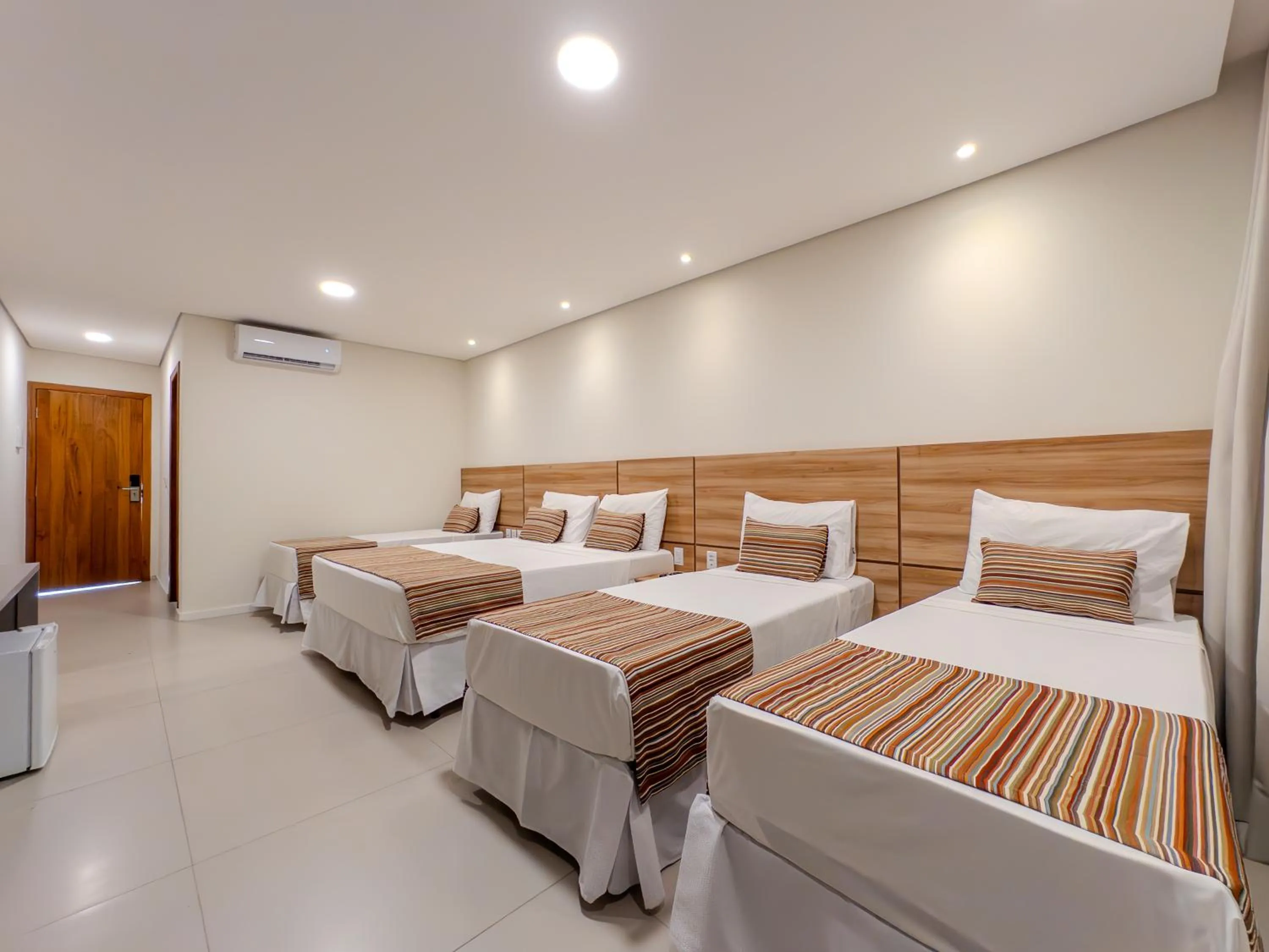 Bed in Bosque do Porto Praia Hotel