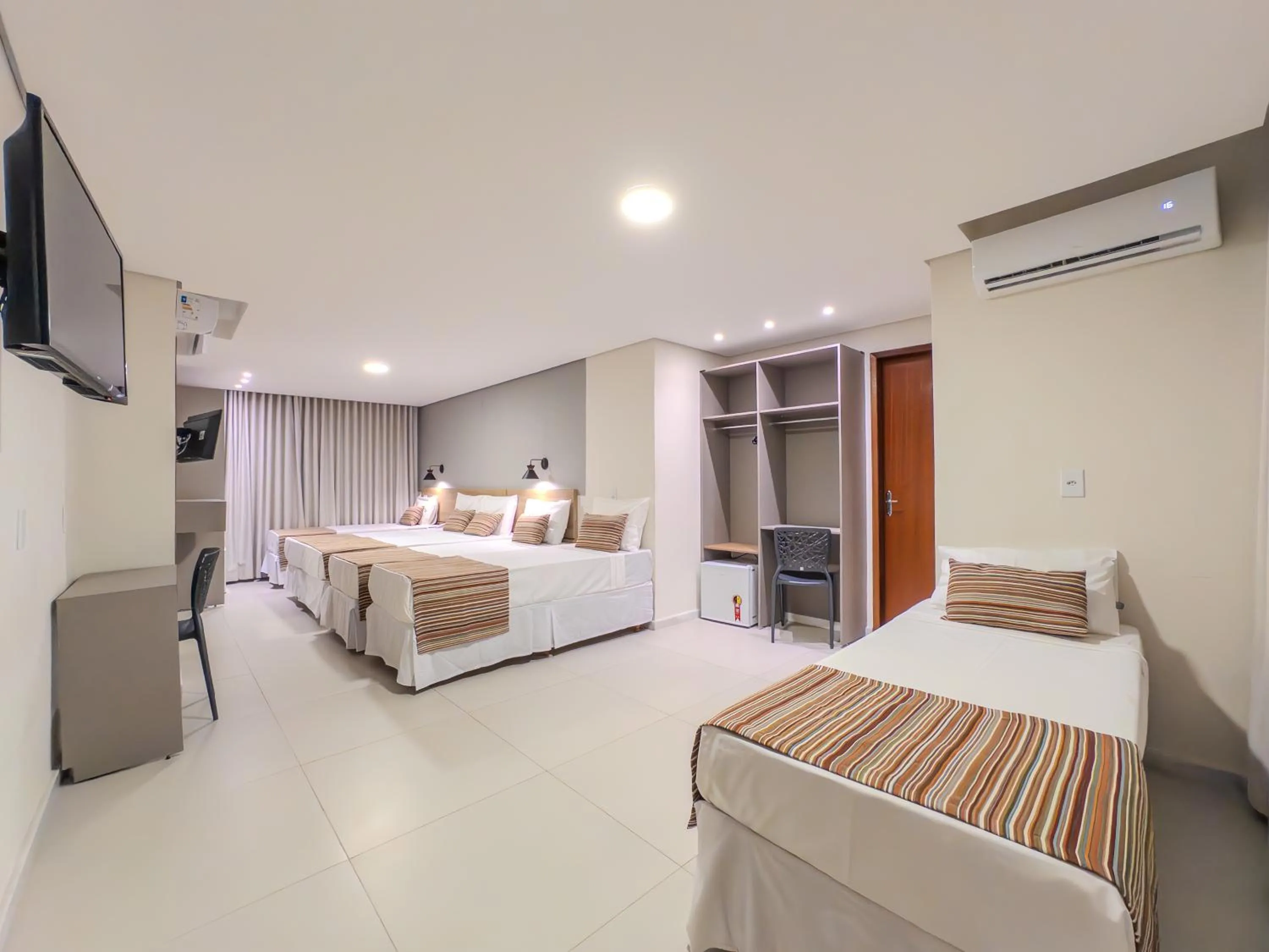 Bed in Bosque do Porto Praia Hotel