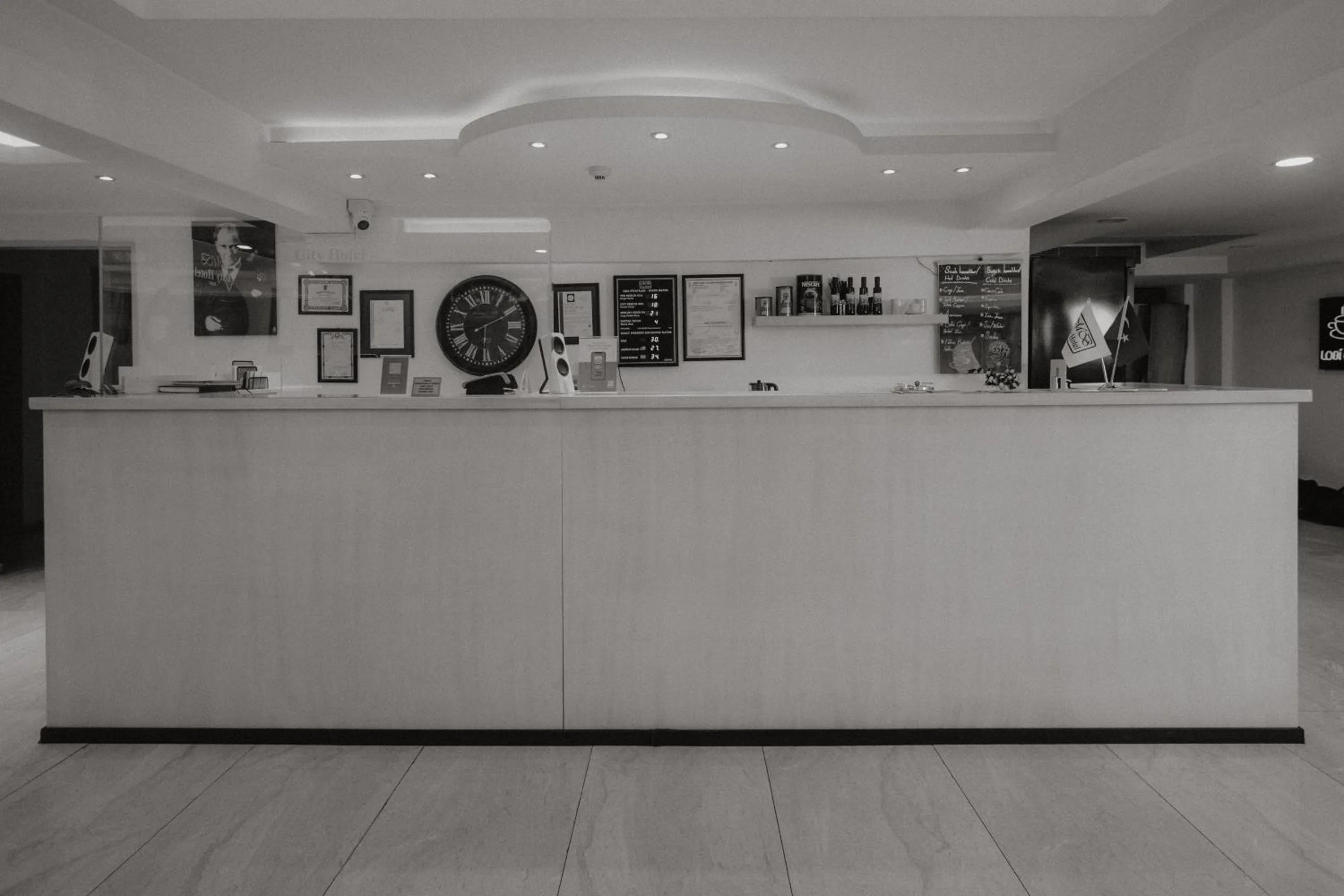 Lobby or reception in MB City Hotel