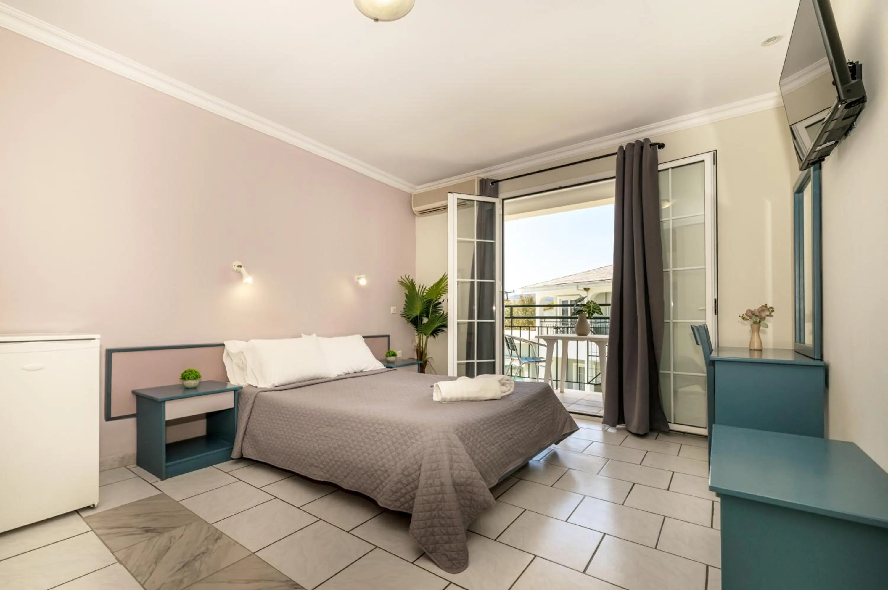 TV and multimedia in Sofia's Hotel