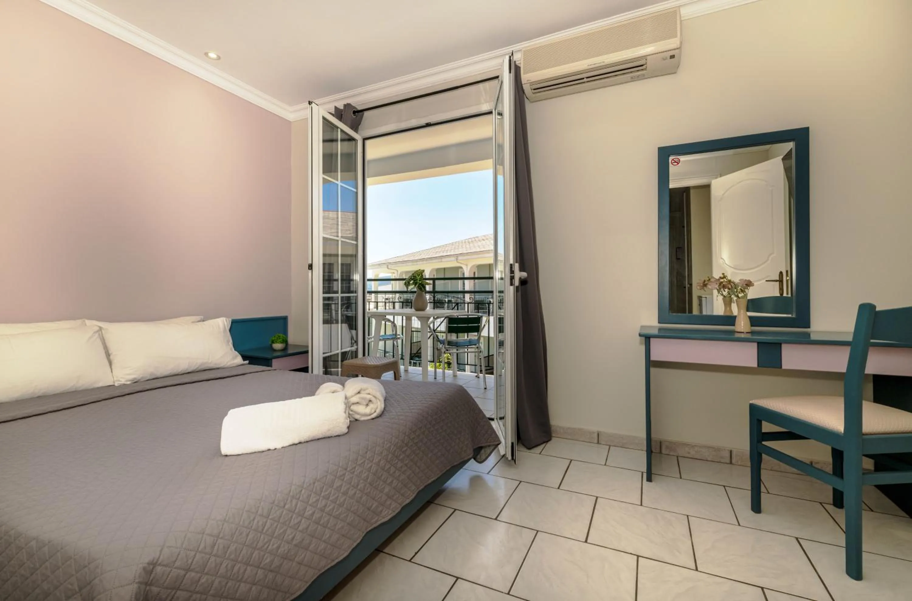 Bed in Sofia's Hotel