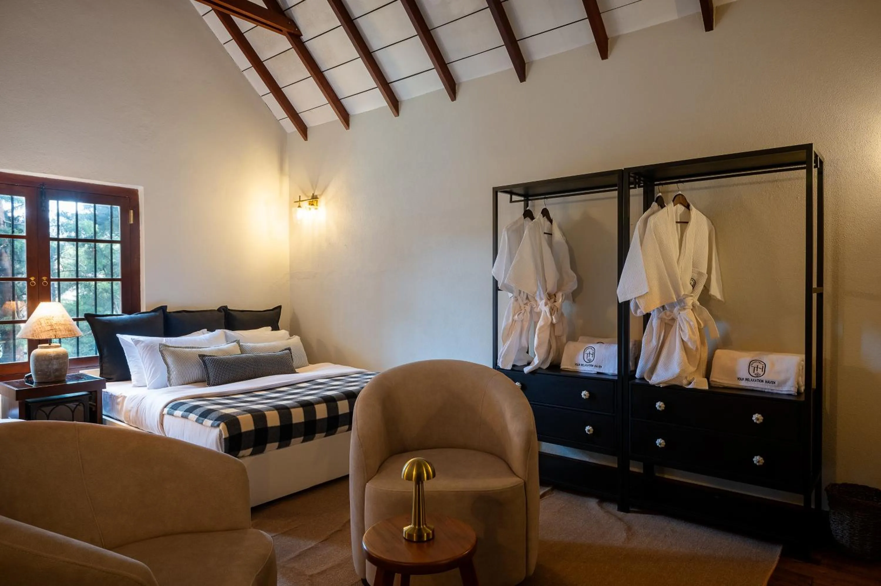 Bed in Tathya Hills - Luxe Garden Retreat In The Hills