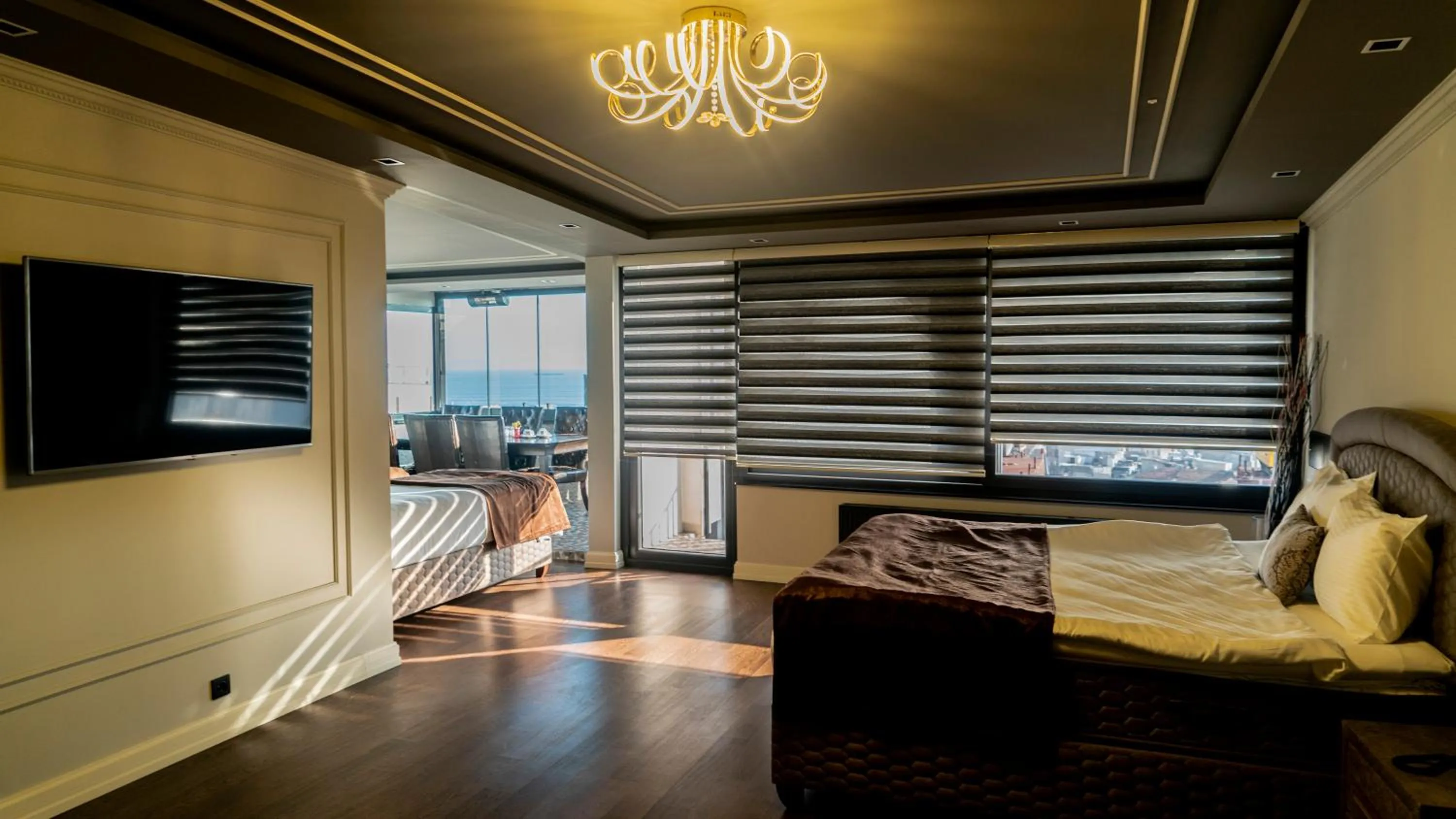 TV and multimedia in Fimka Hotel