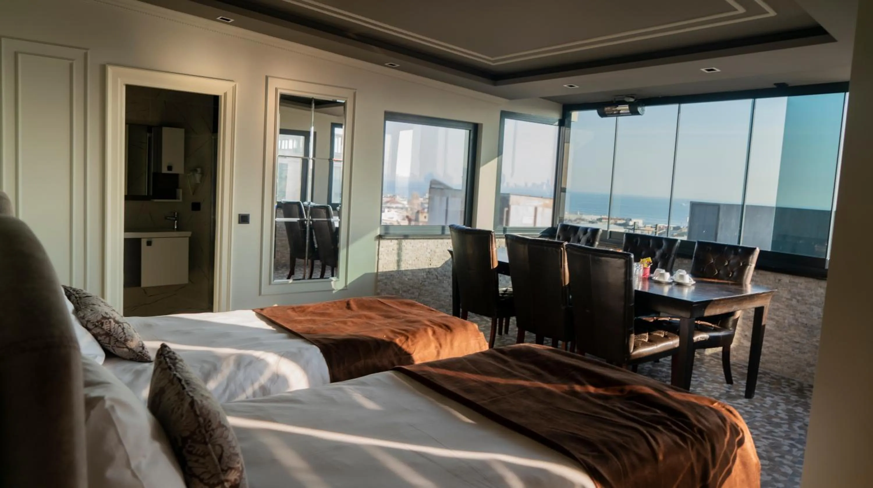 Photo of the whole room, Bed in Fimka Hotel