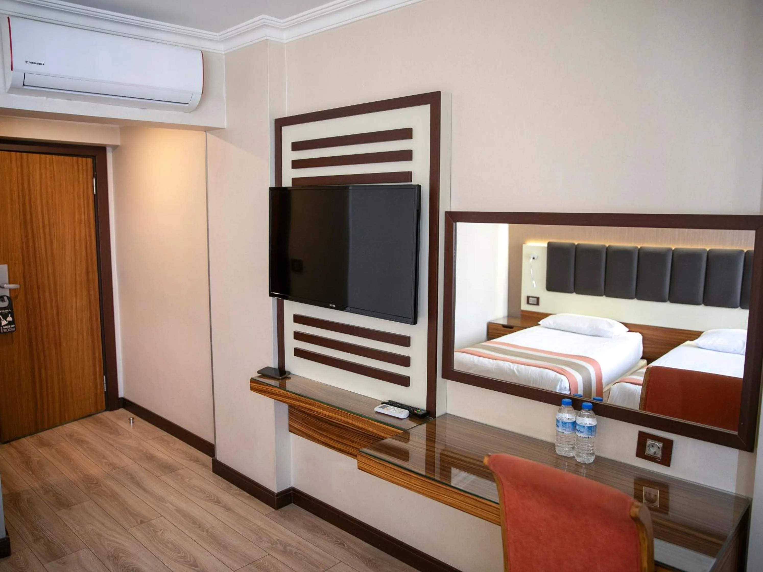 TV and multimedia, Bed in Fimka Hotel