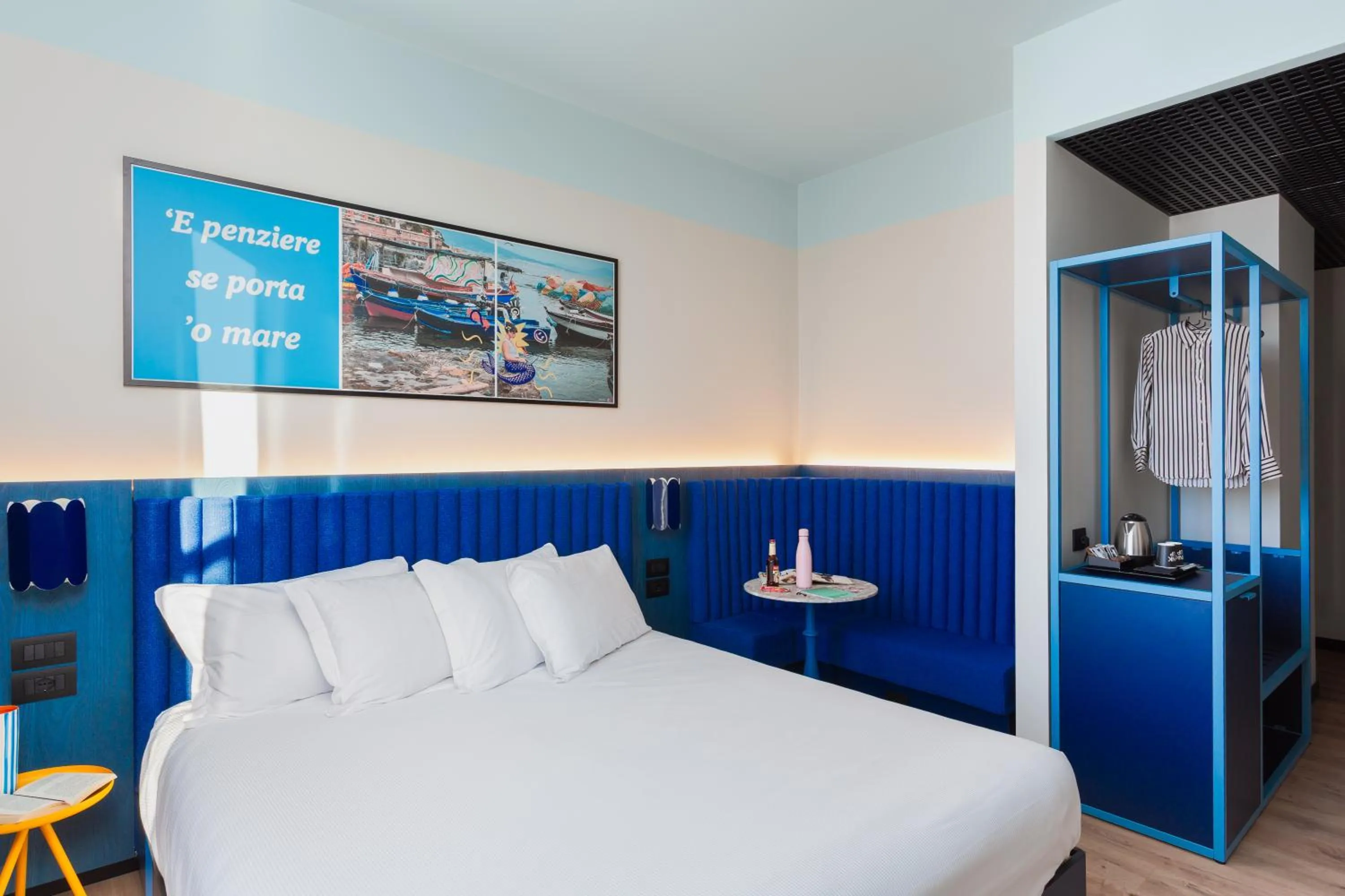 Bedroom, Bed in CX Naples Centrale