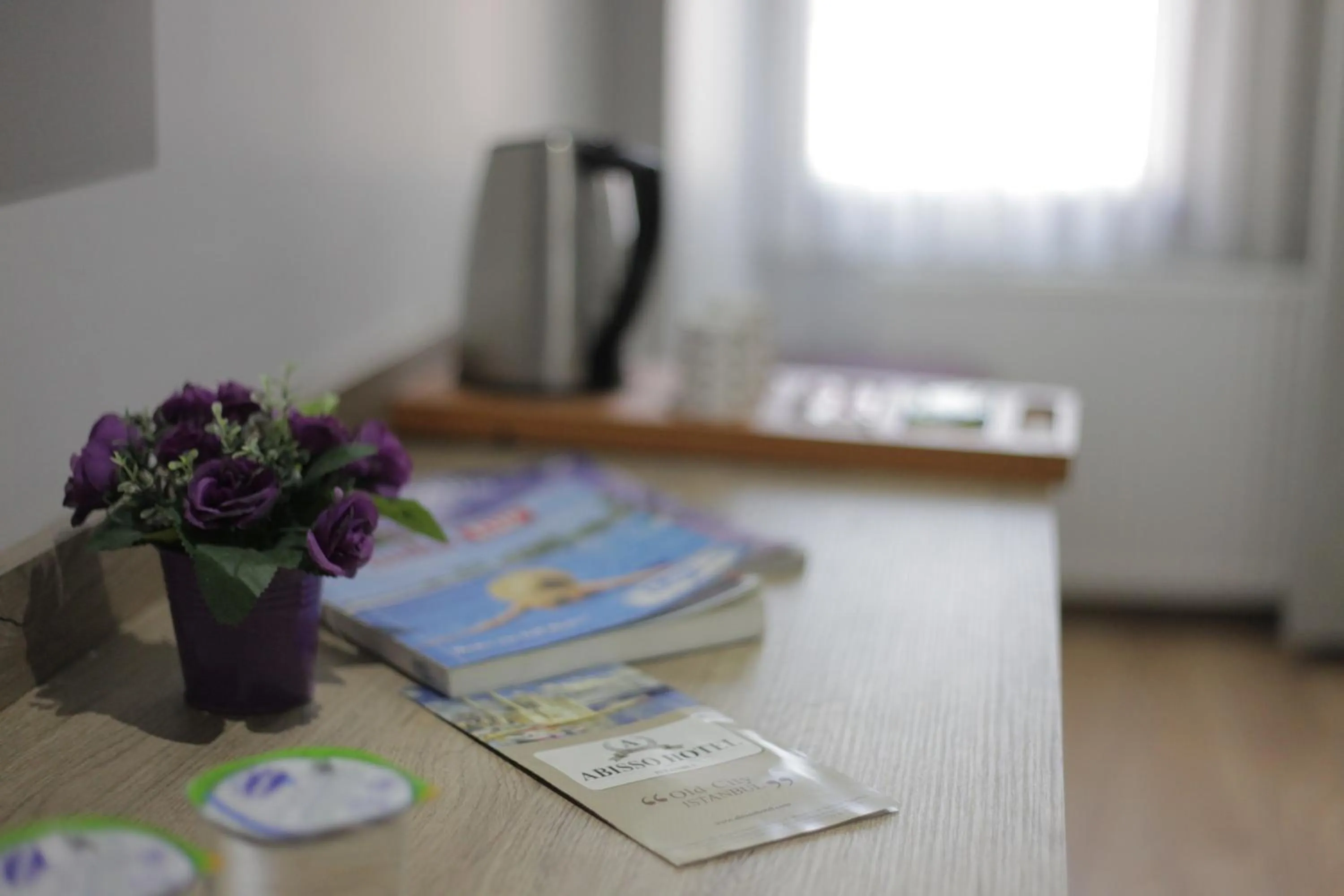 Seating area in Abisso Hotel