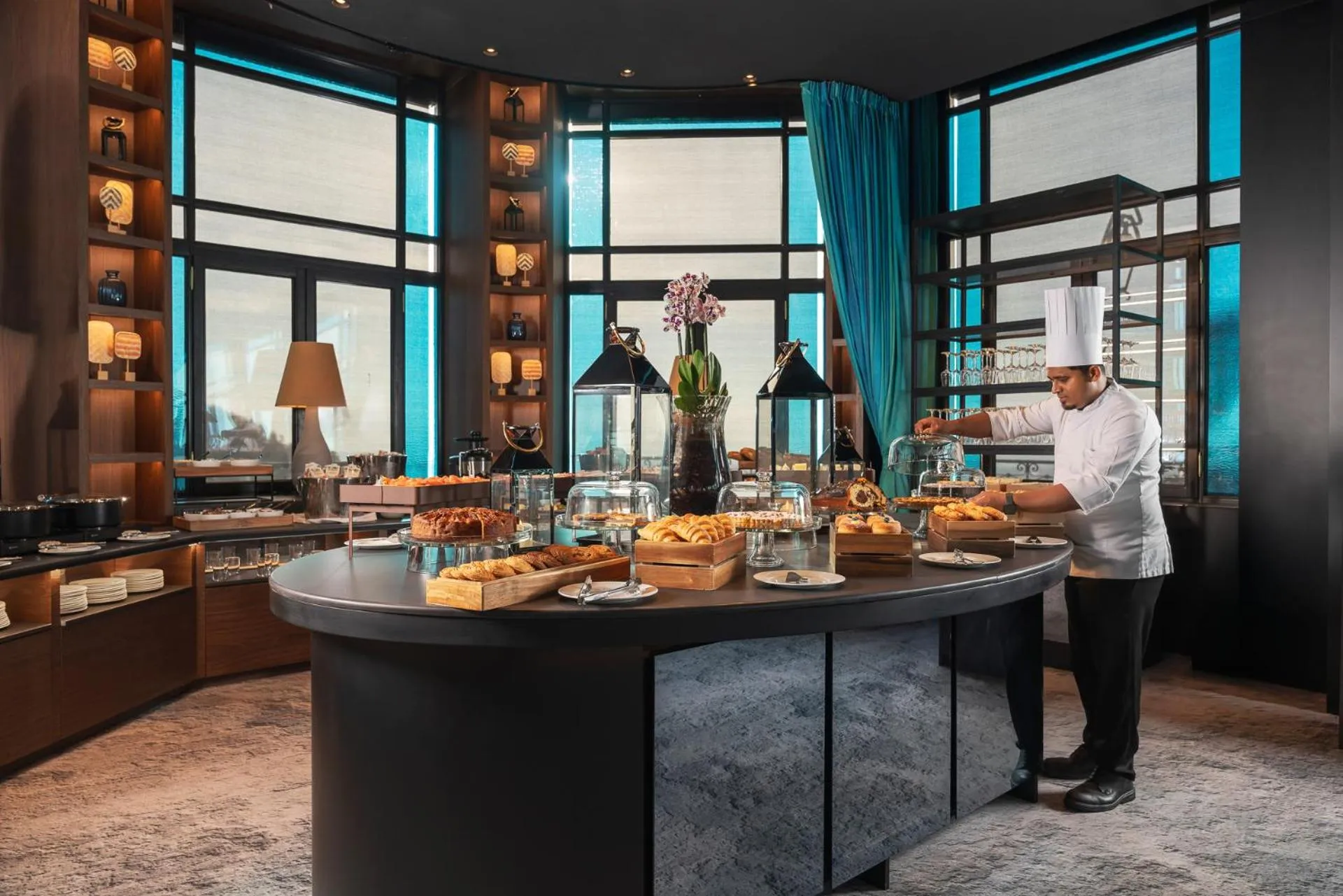 Restaurant/places to eat in Nuvole Garden Hotel