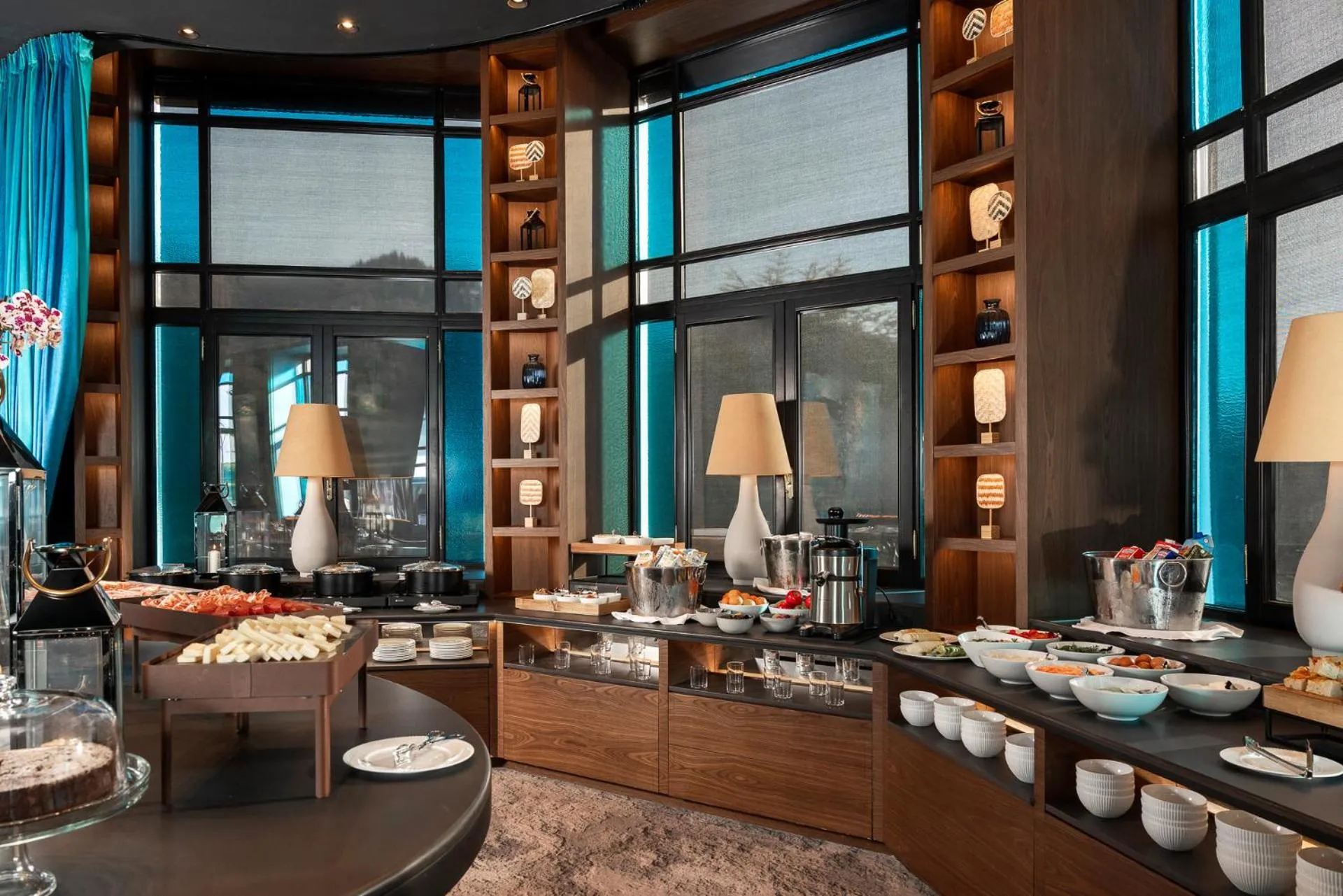 Restaurant/places to eat in Nuvole Garden Hotel