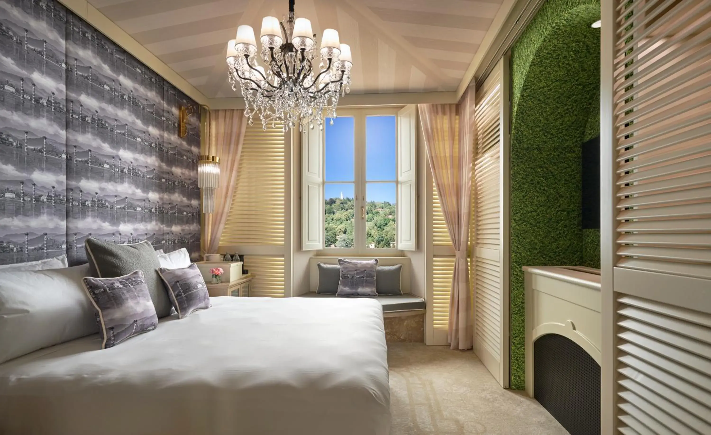 Double Room with Mountain View in Nuvole Garden Hotel Double Room with Mountain View in Nuvole Garden Hotel