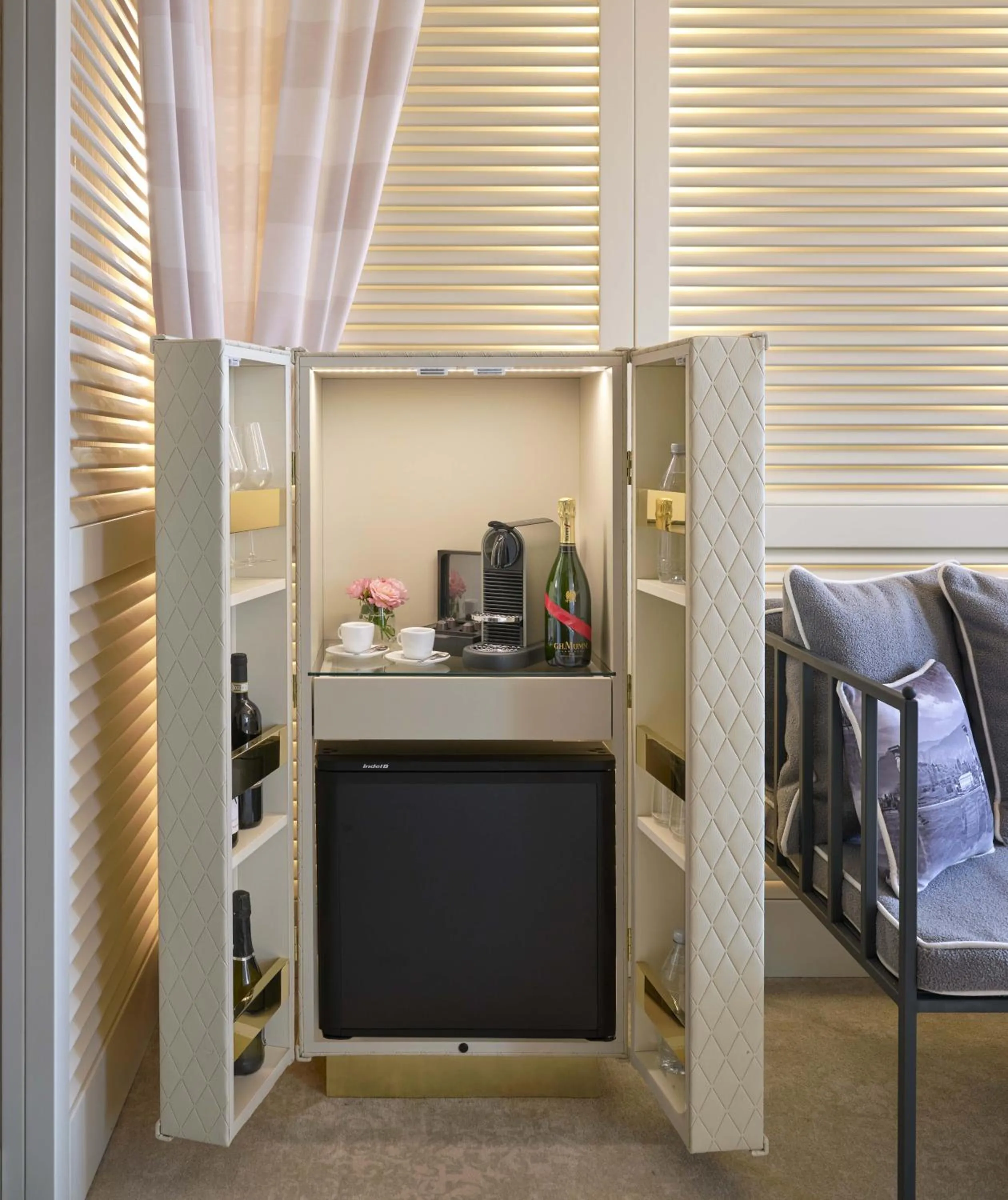 Food and drinks in Nuvole Garden Hotel