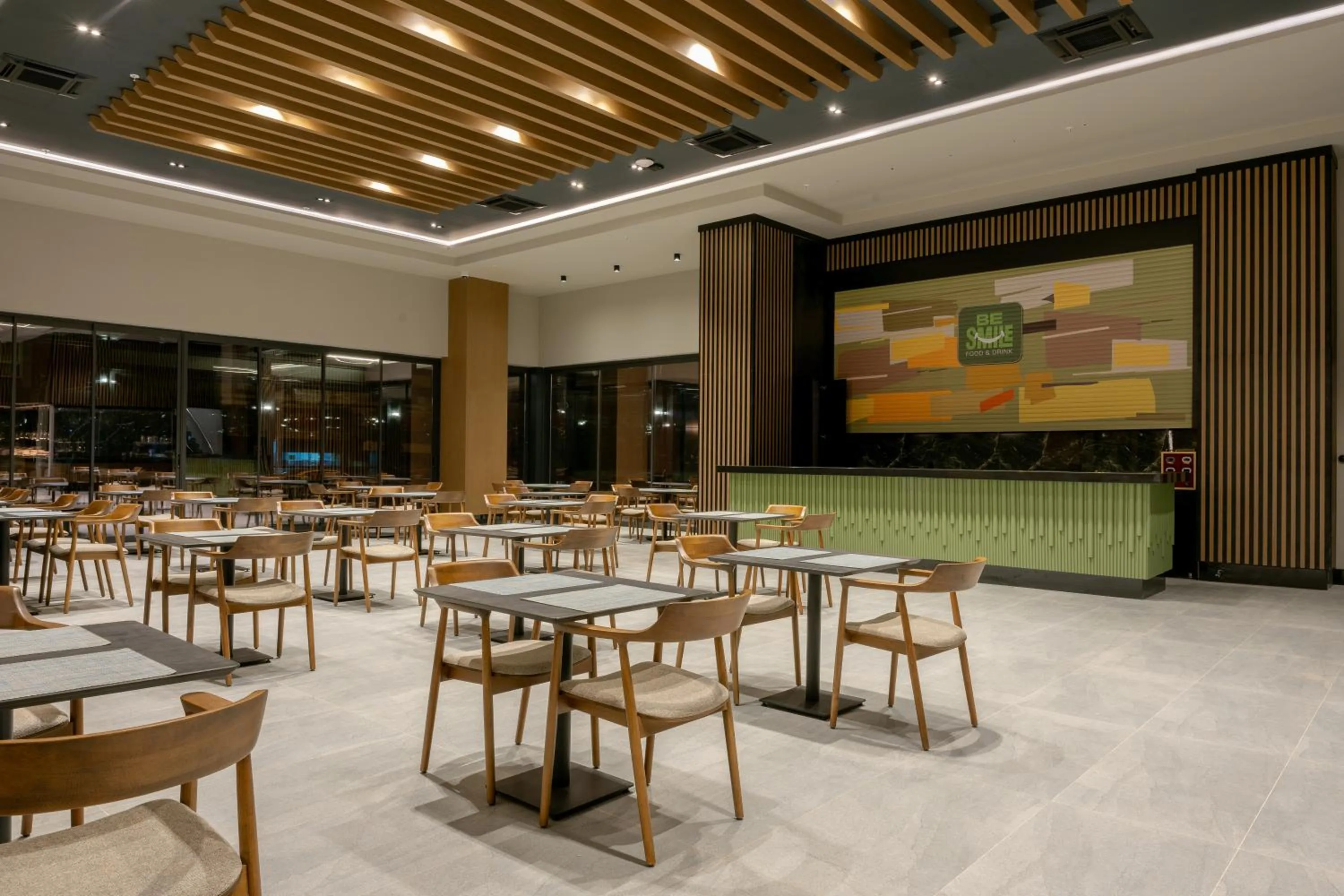 Restaurant/places to eat in Dedeman Adana