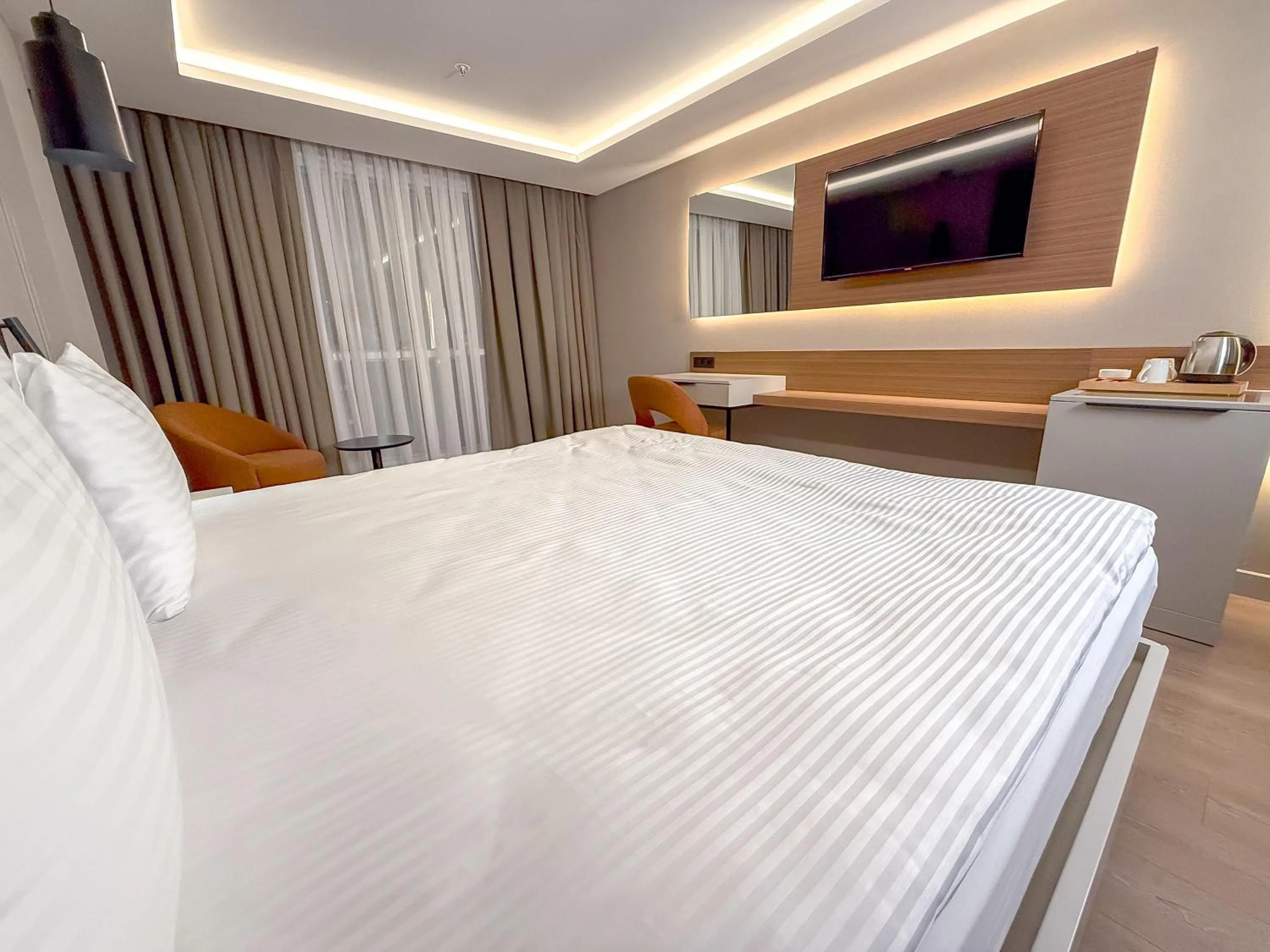 TV and multimedia, Bed in Dedeman Adana