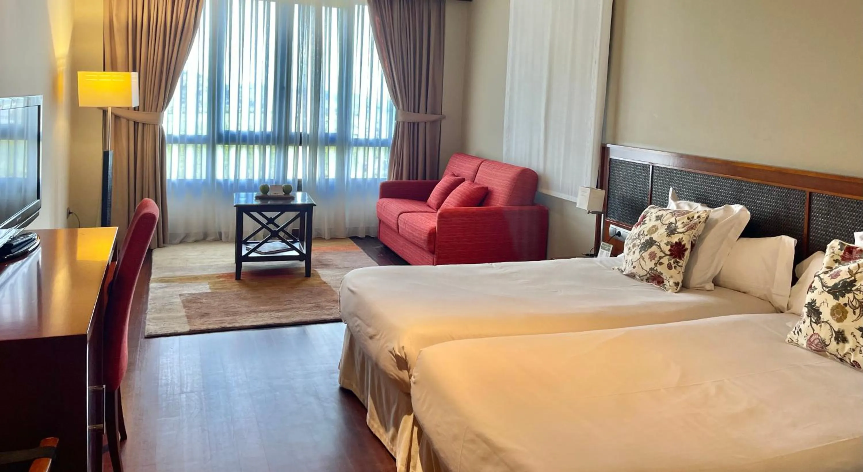 Bedroom, Bed in Hosteria de Torazo Nature Hotel & Spa