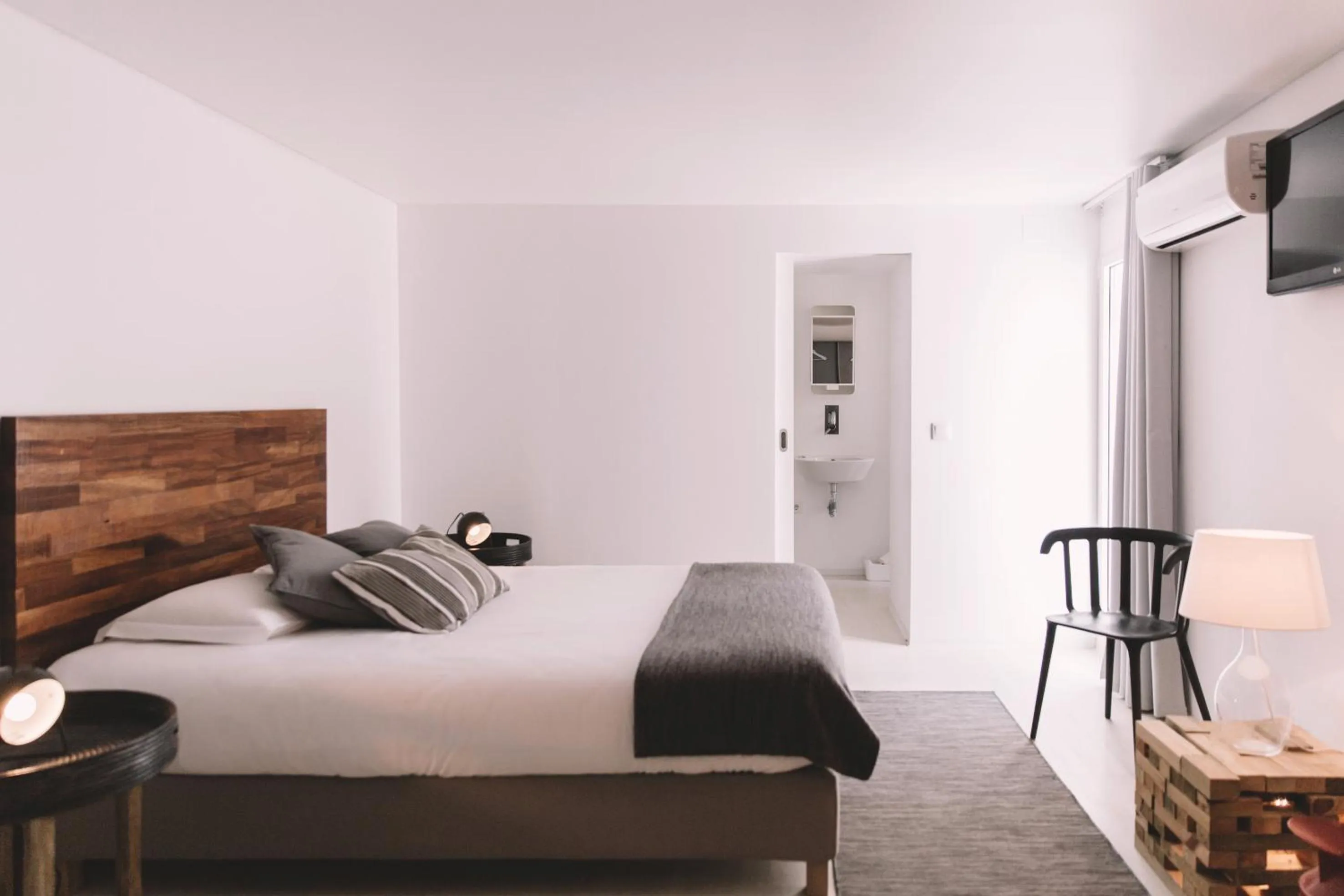 Bedroom, Bed in Santa Bica Eat Drink & Sleep