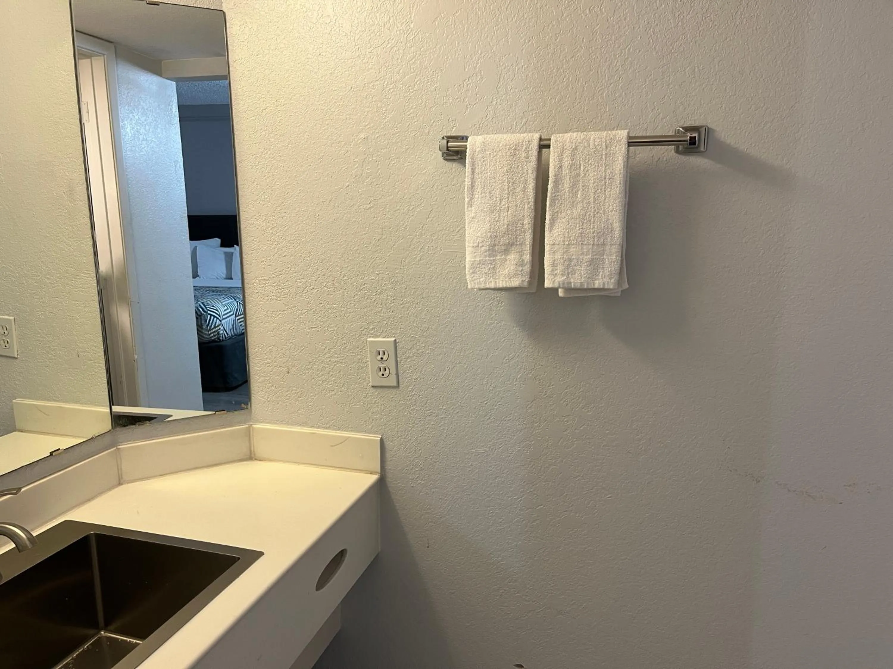 Studio 6 Phoenix, AZ Midtown