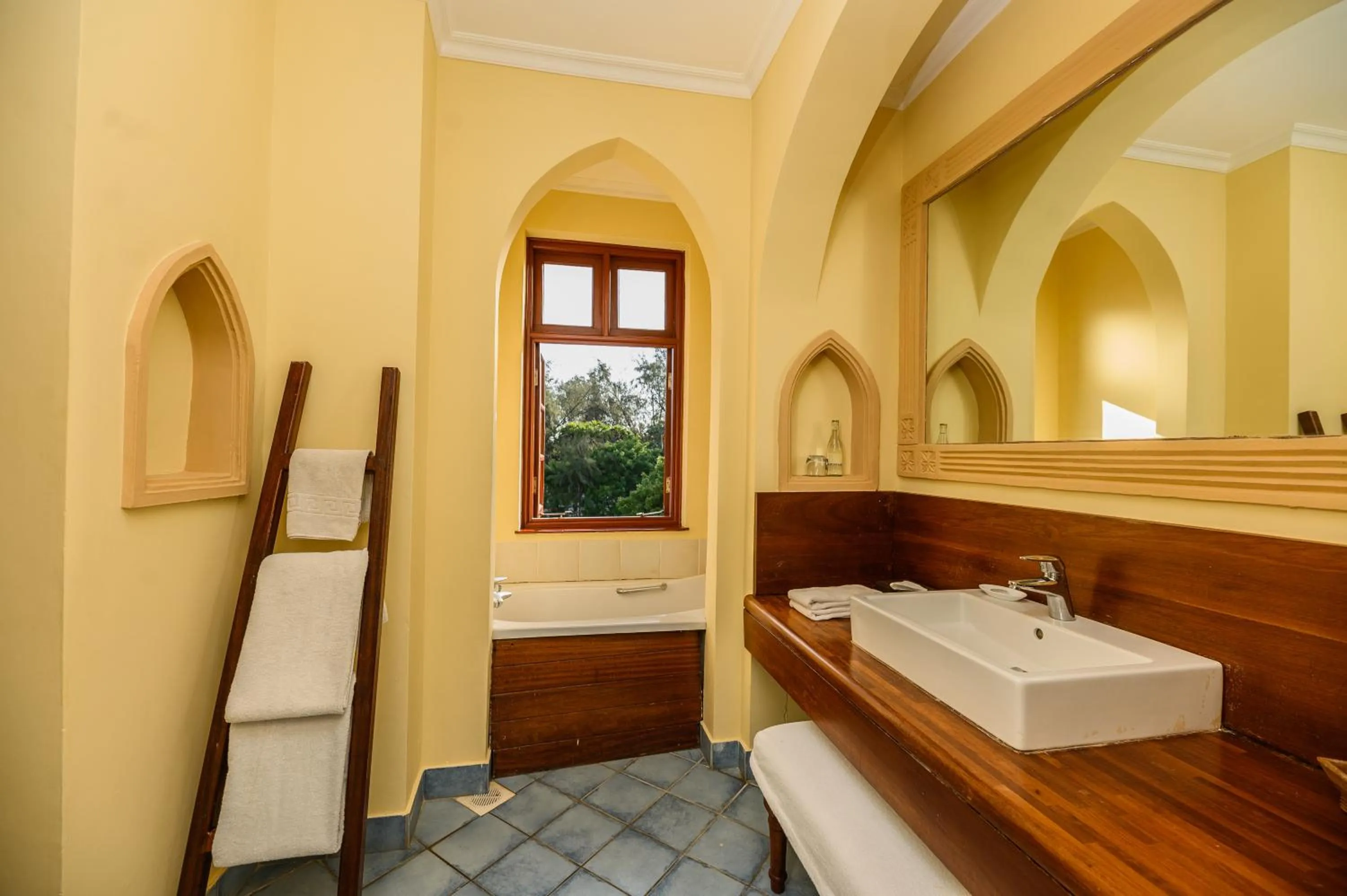 Bathroom in Cocoa Boutique Hotel