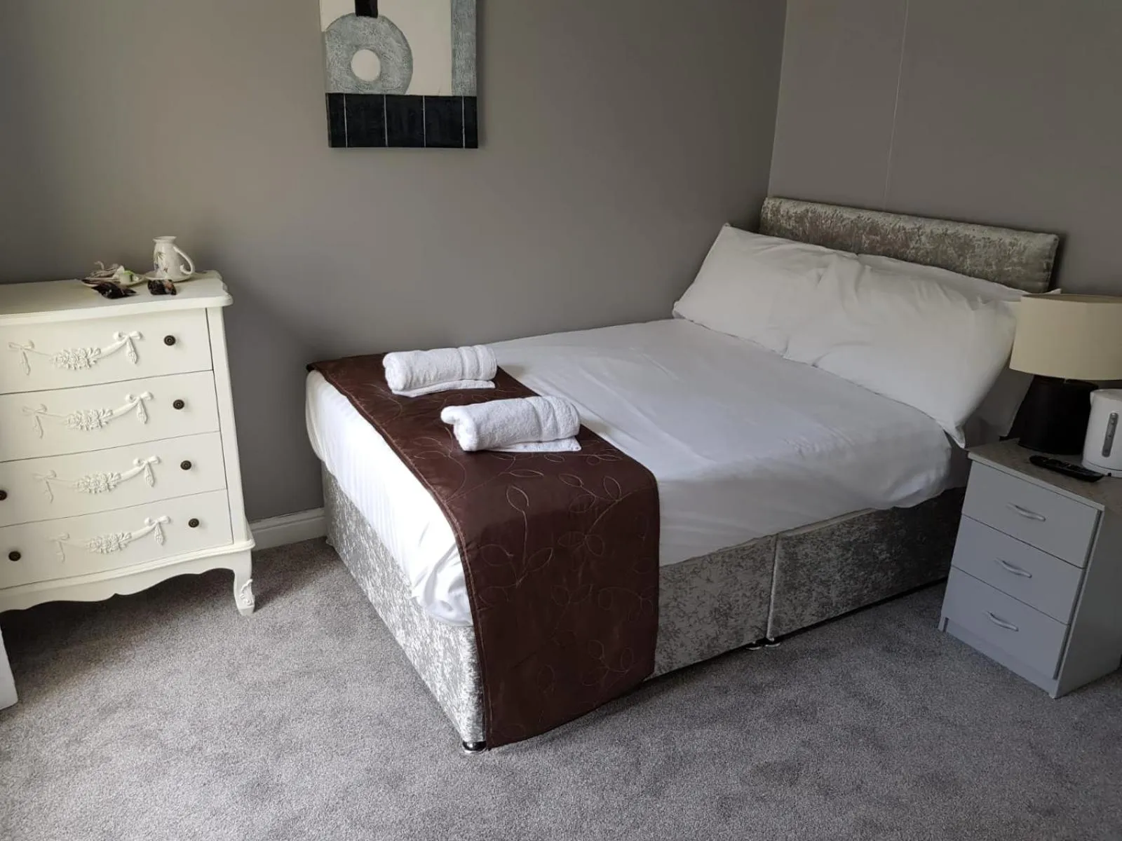 Bedroom, Bed in OYO Minerva Guesthouse