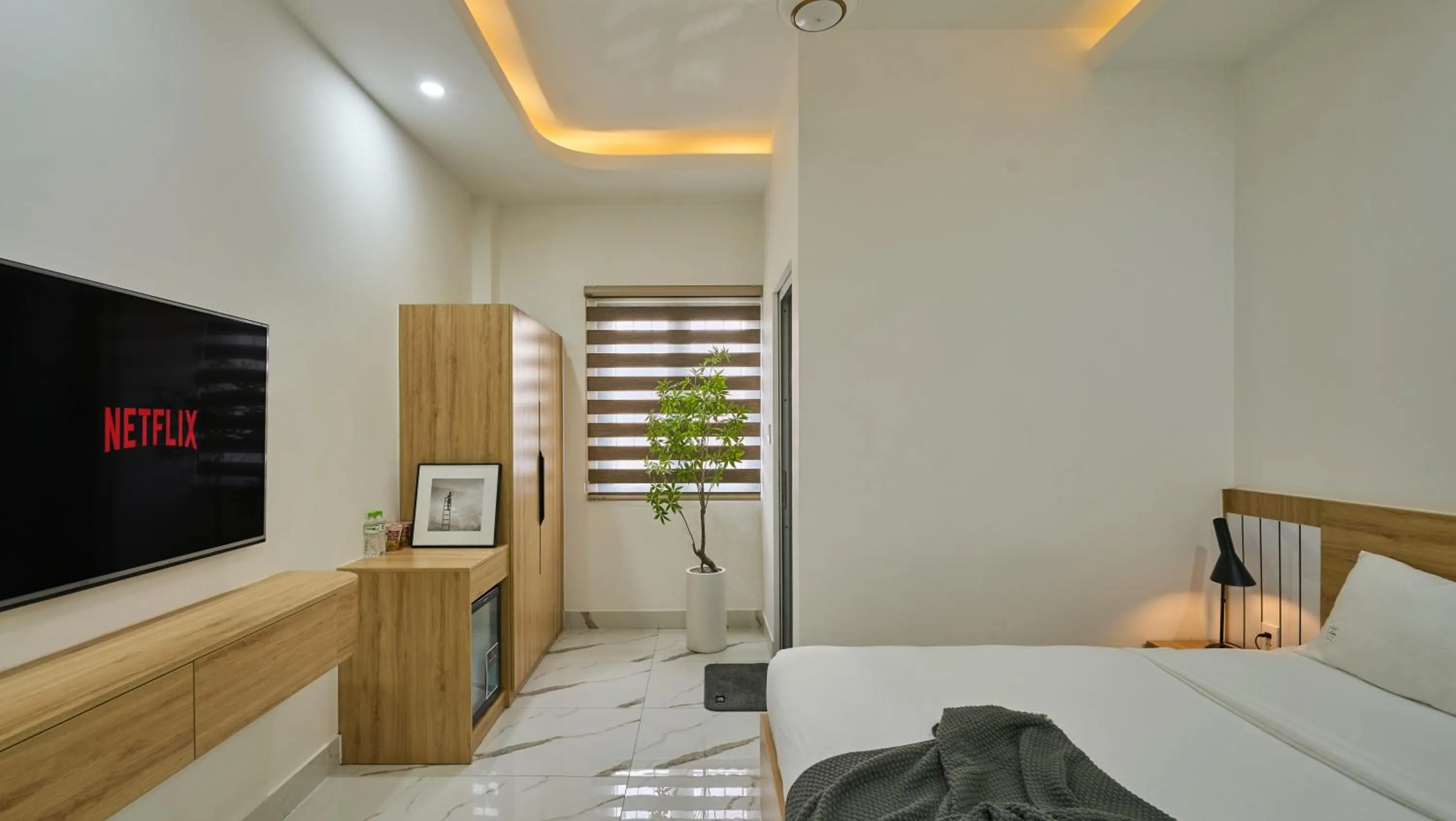 Communal lounge/ TV room, Bed in Green Riverside Hotel & Apartment