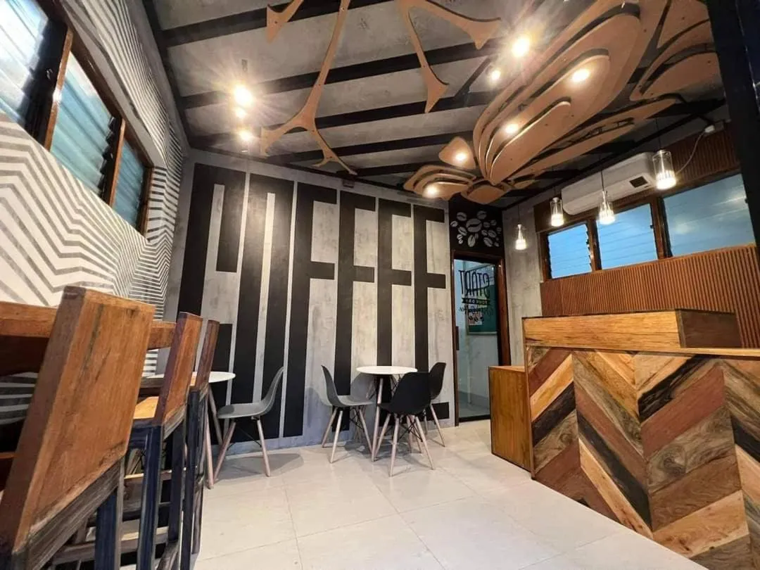 Coffee/tea facilities in Roccksar Pension House