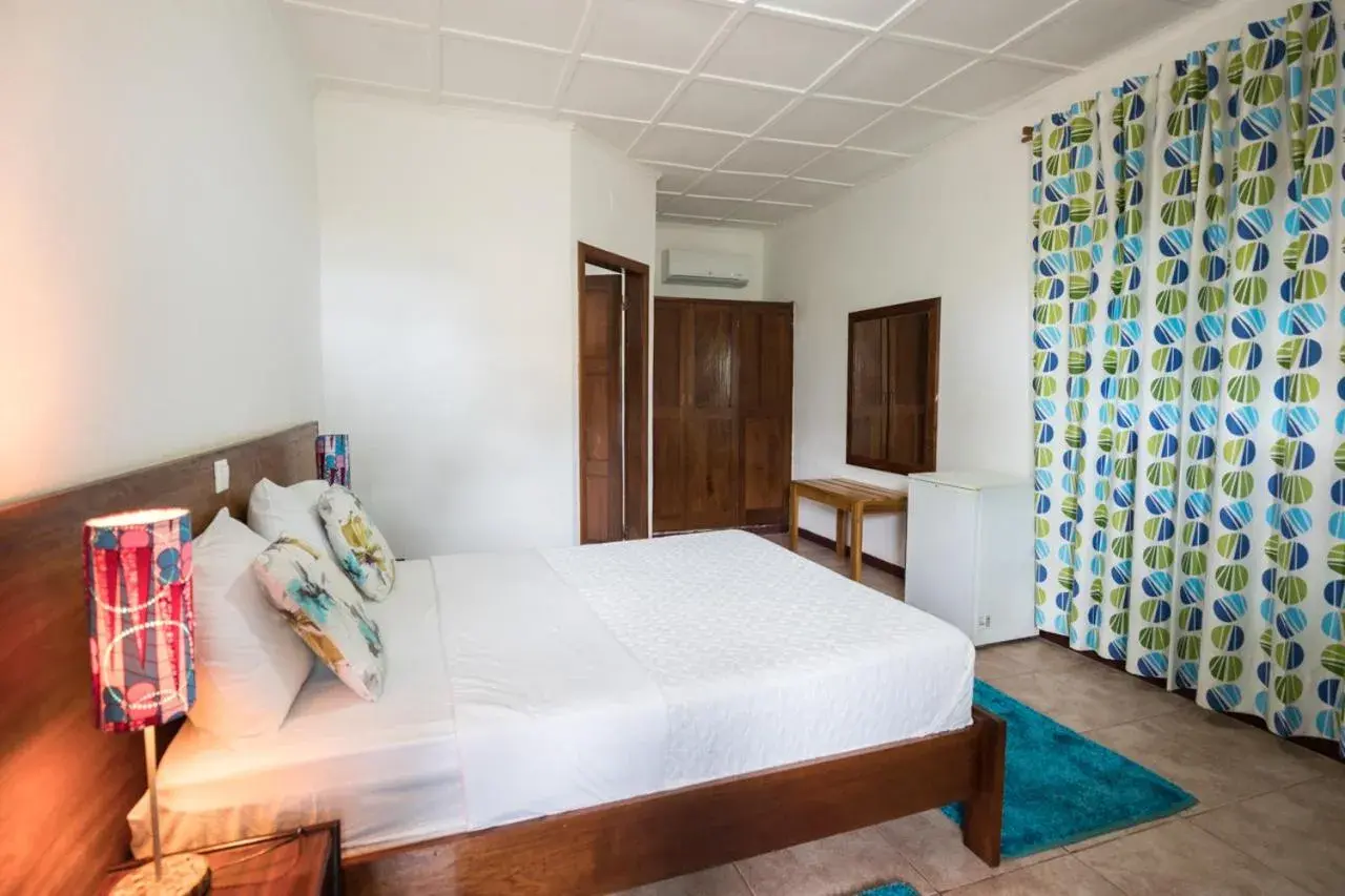 Budget Double Room - single occupancy in Hotel Praia Budget Double Room - single occupancy in Hotel Praia